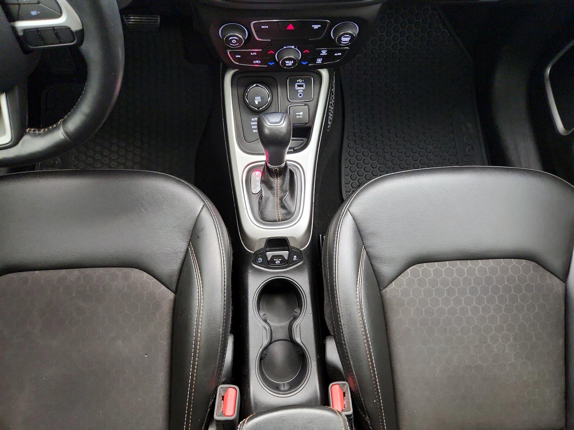 Thumbnail: 2021 Jeep Compass - 17