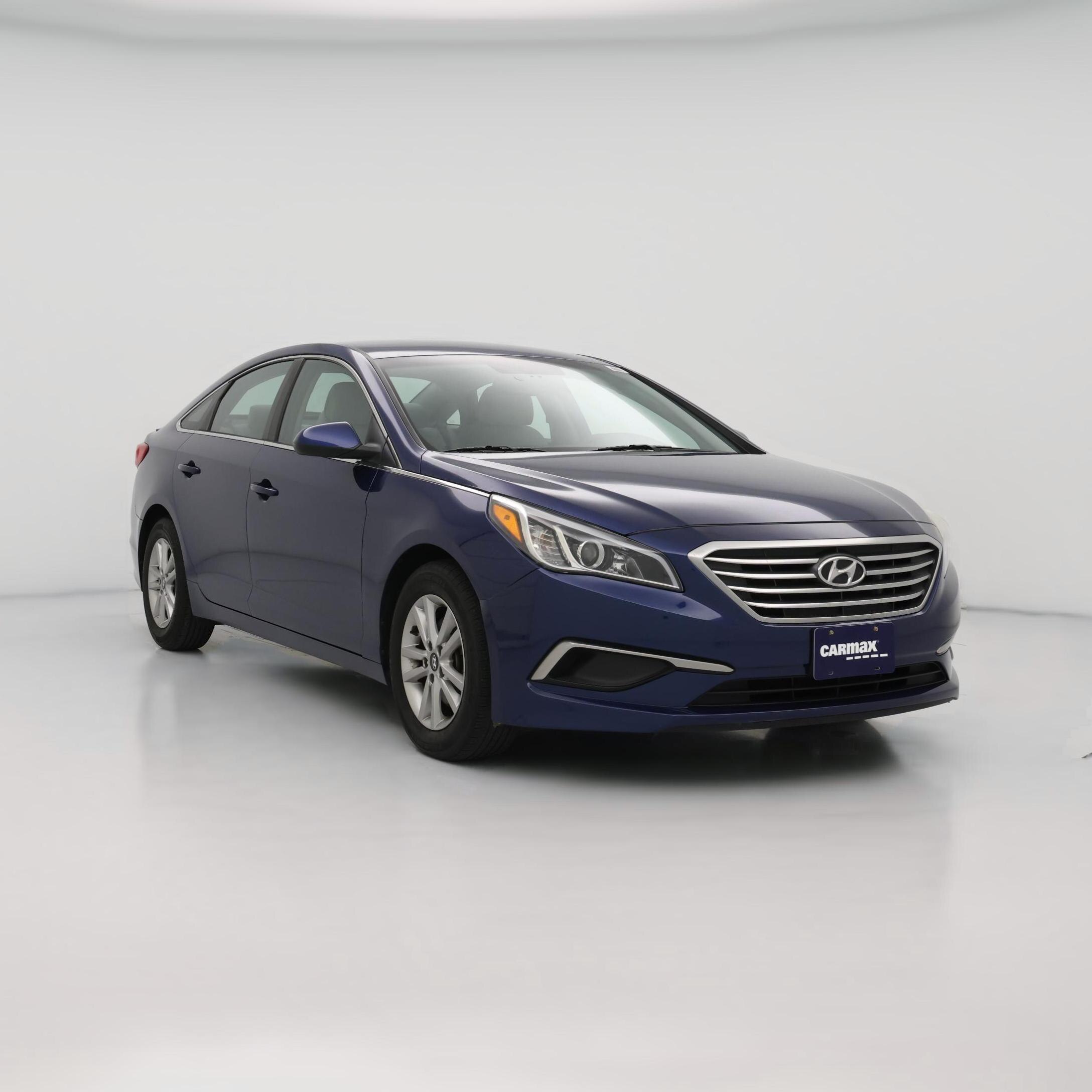 Thumbnail: 2016 Hyundai Sonata - 1