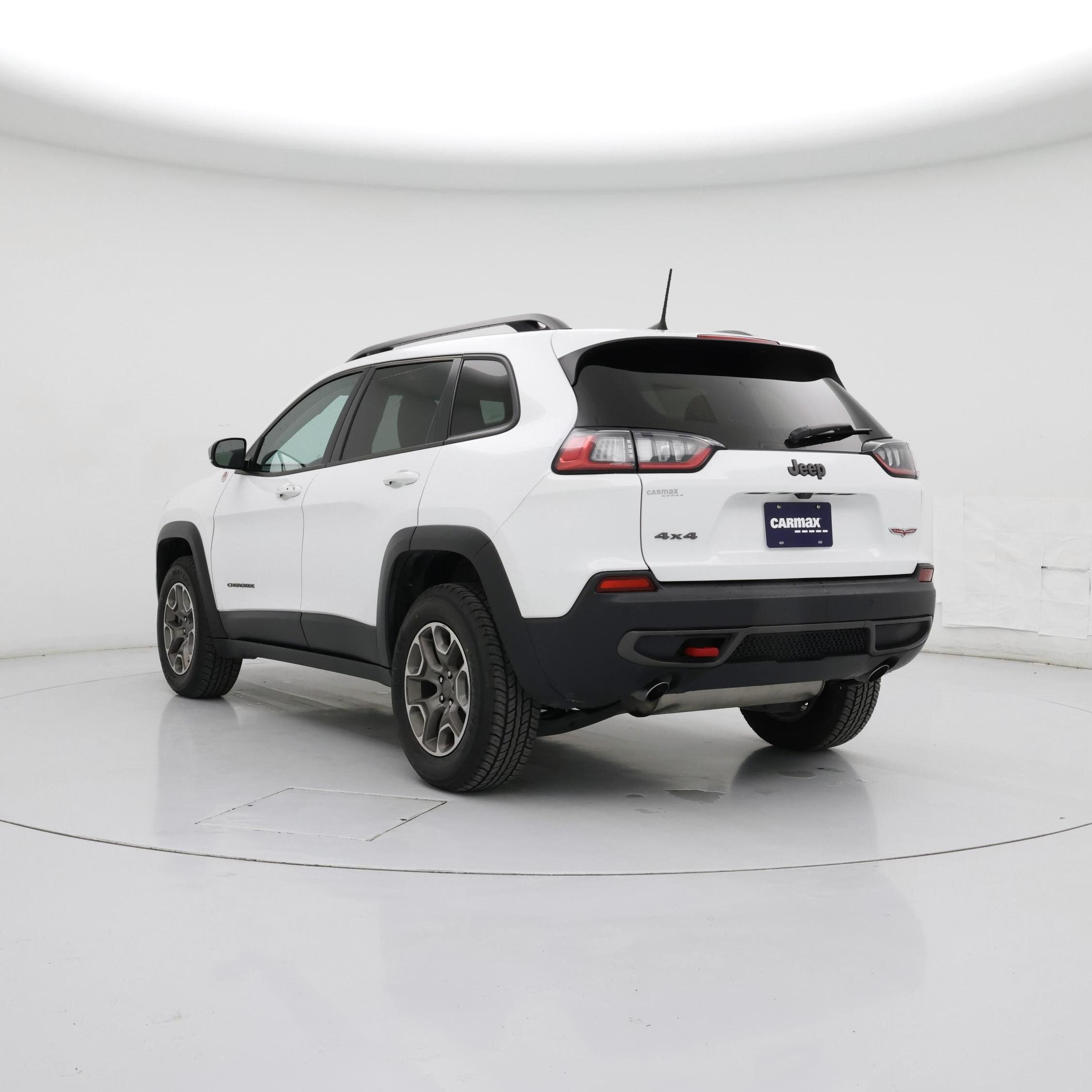 Thumbnail: 2020 Jeep Cherokee - 2