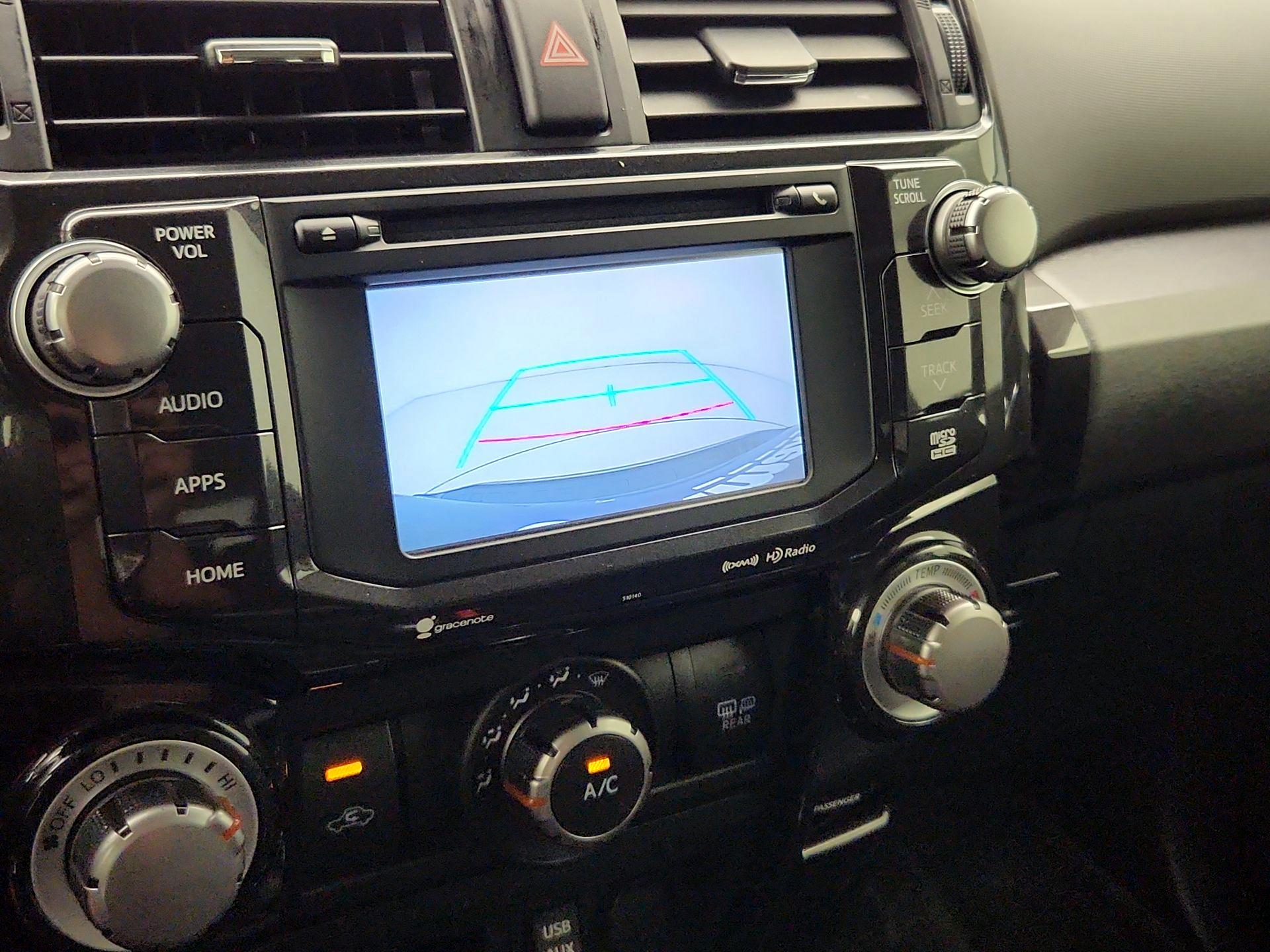 Thumbnail: 2016 Toyota 4Runner - 14