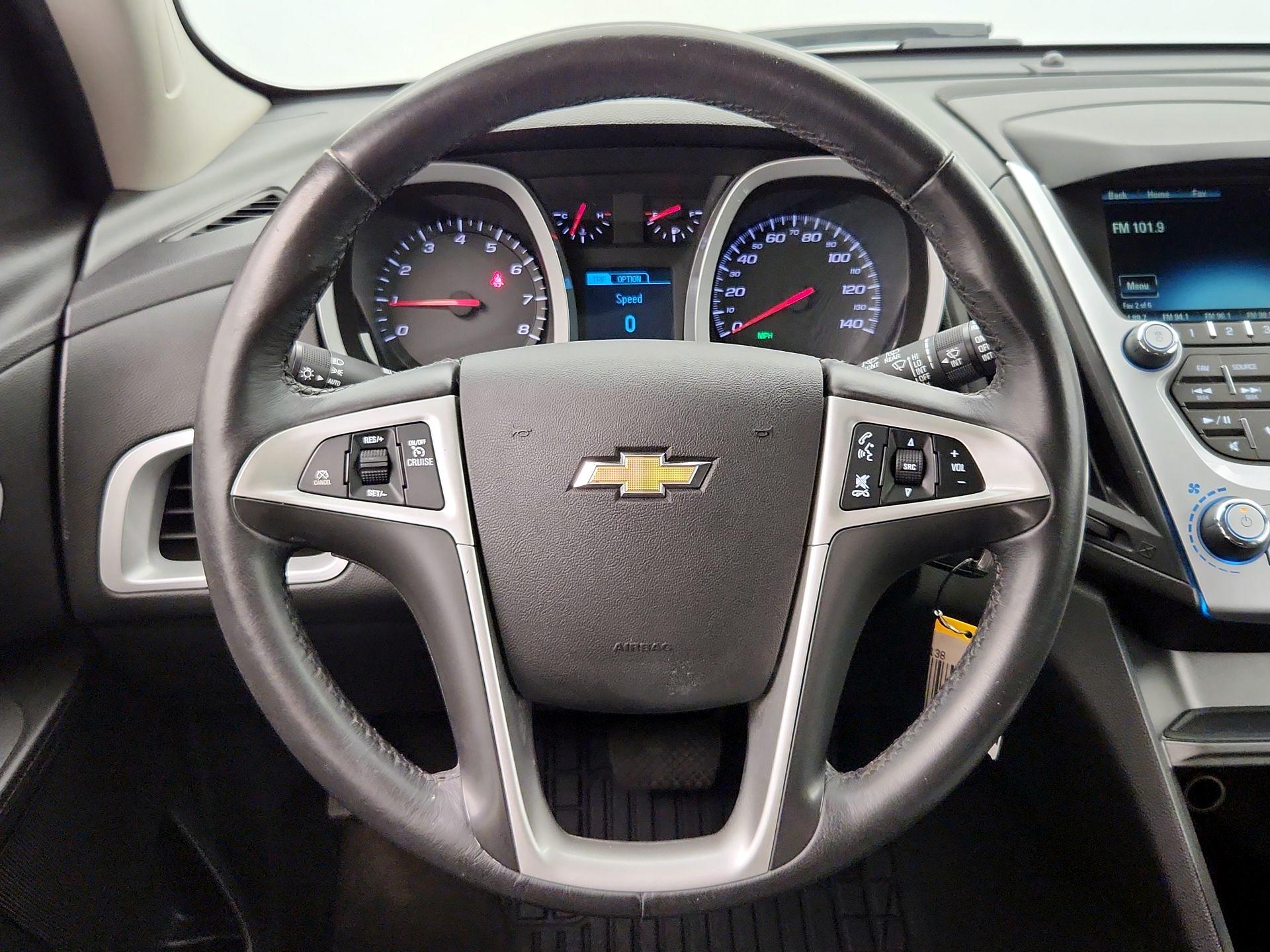 Thumbnail: 2016 Chevrolet Equinox - 10