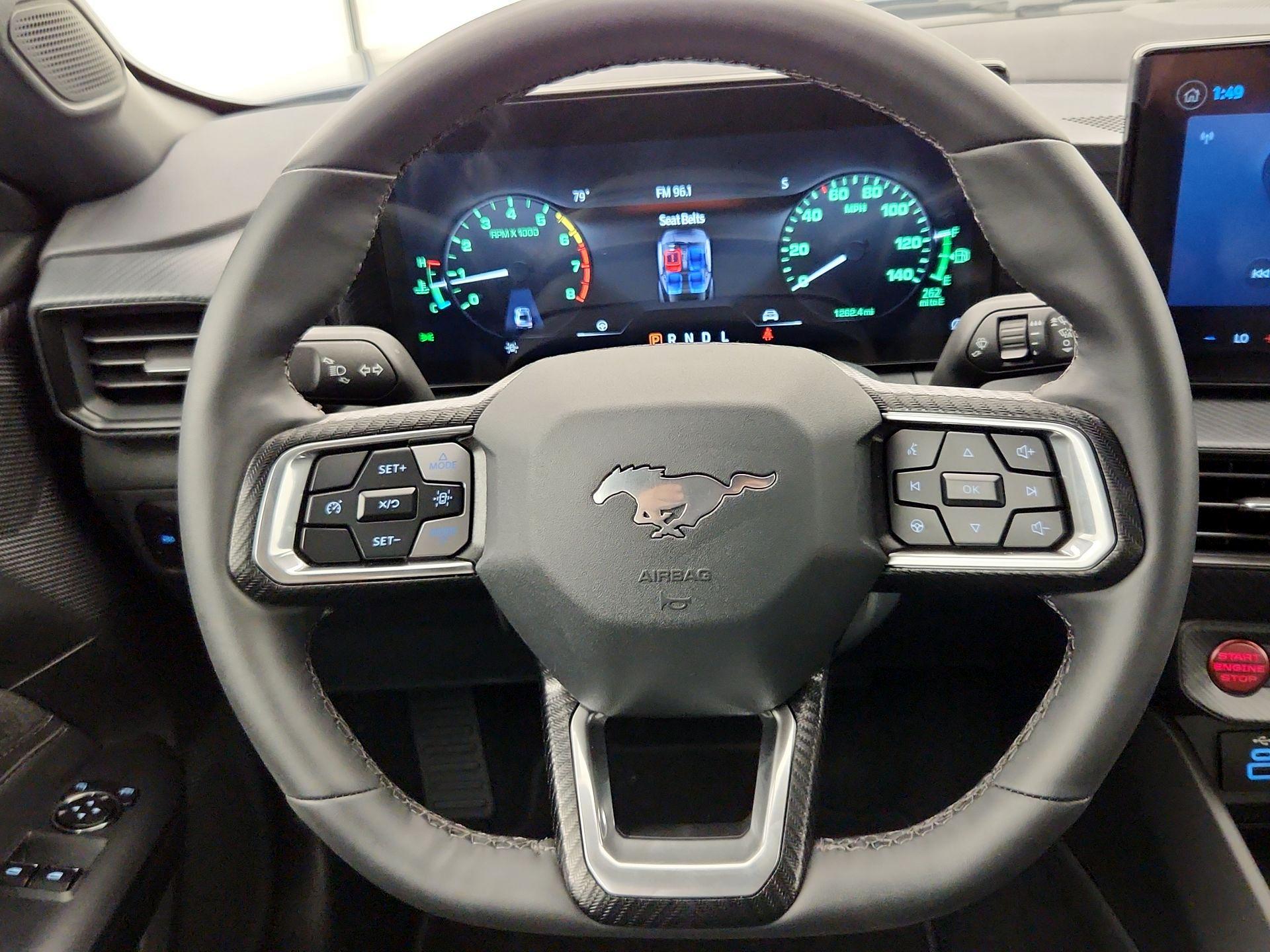 Thumbnail: 2025 Ford Mustang - 10
