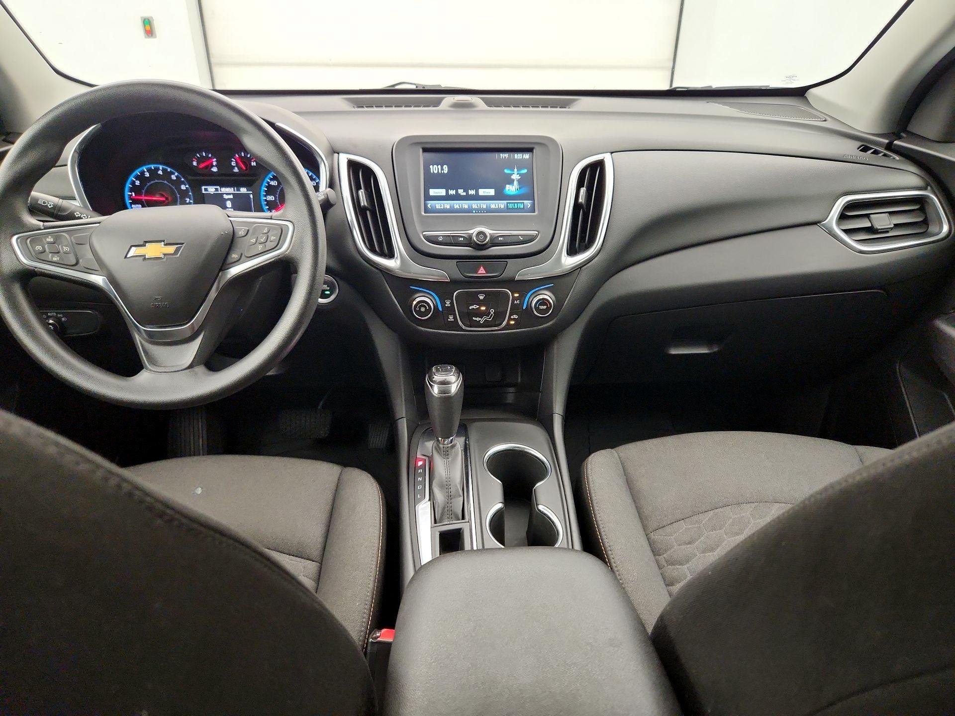 Thumbnail: 2018 Chevrolet Equinox - 9