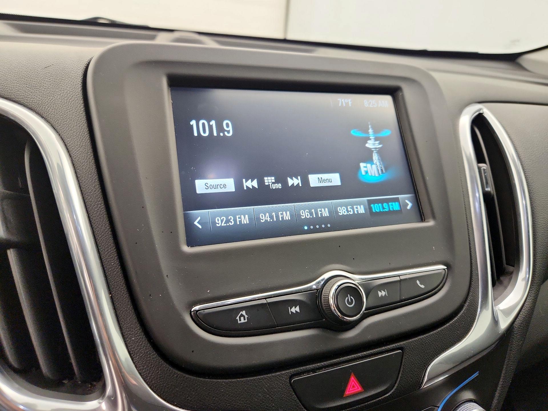Thumbnail: 2018 Chevrolet Equinox - 15