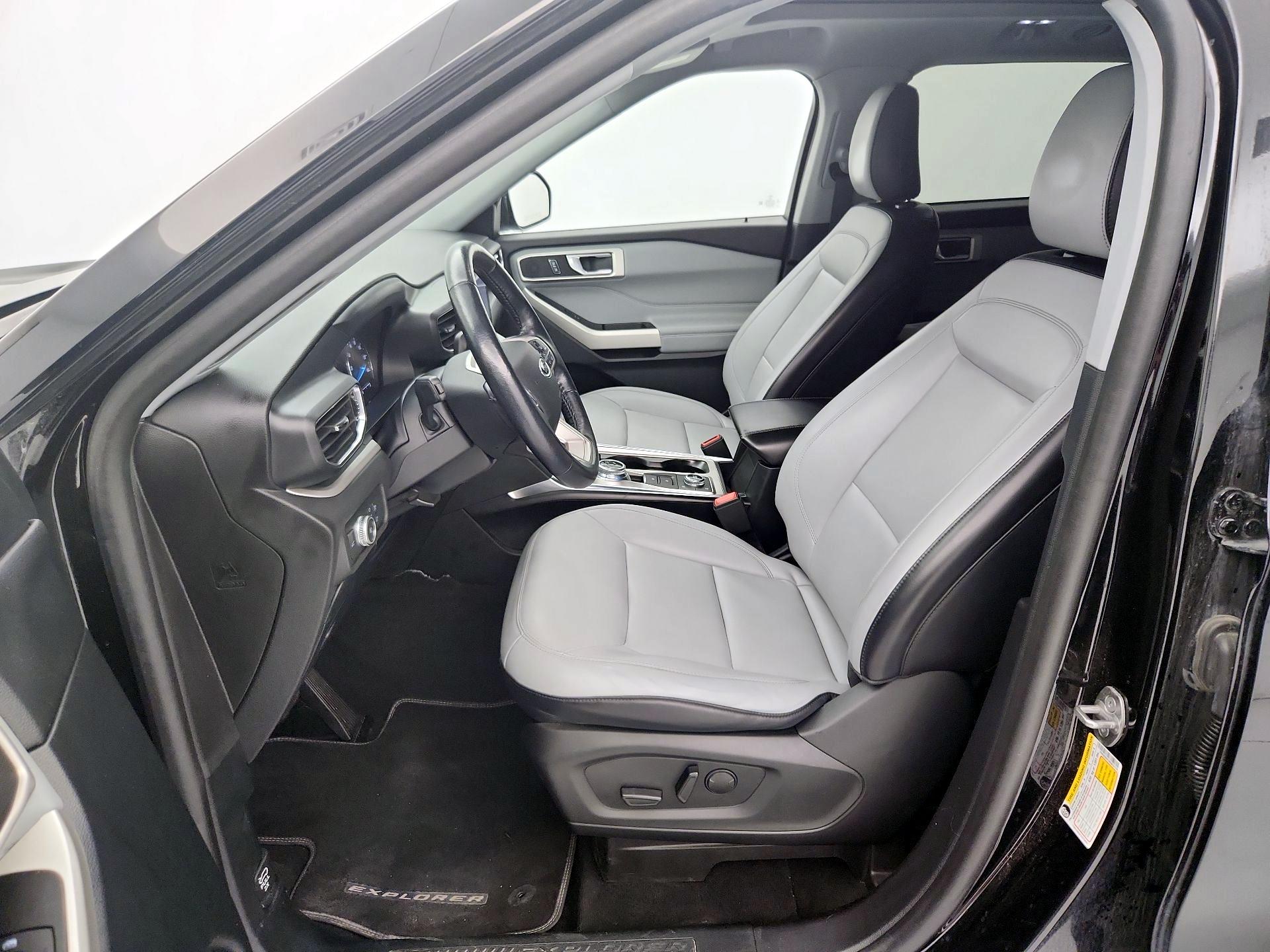 Thumbnail: 2021 Ford Explorer - 11