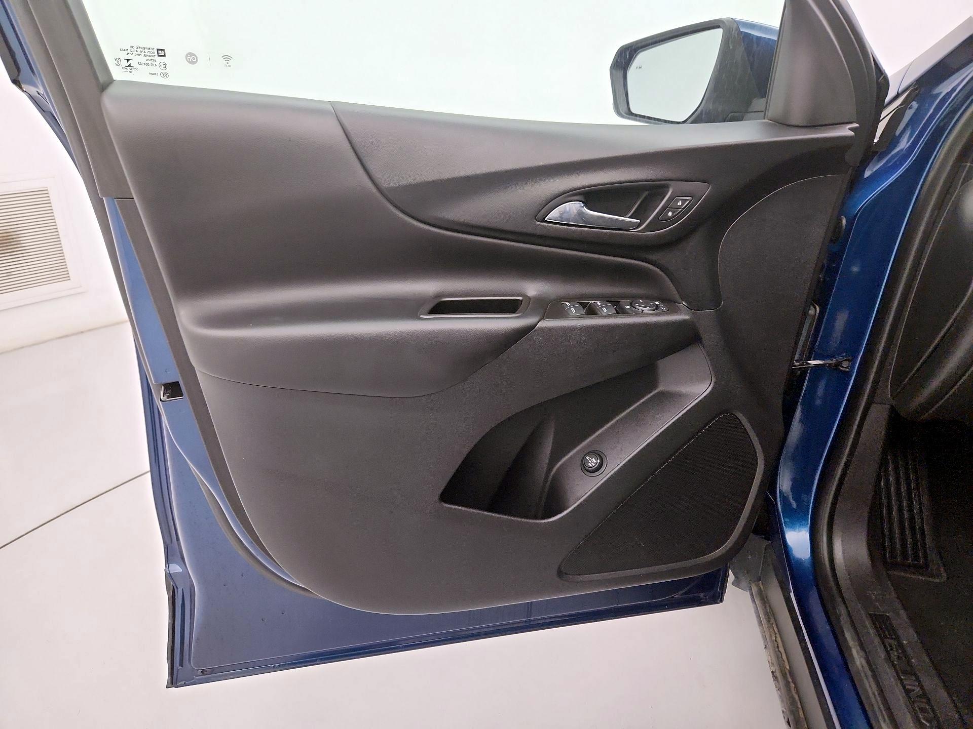 Thumbnail: 2020 Chevrolet Equinox - 12
