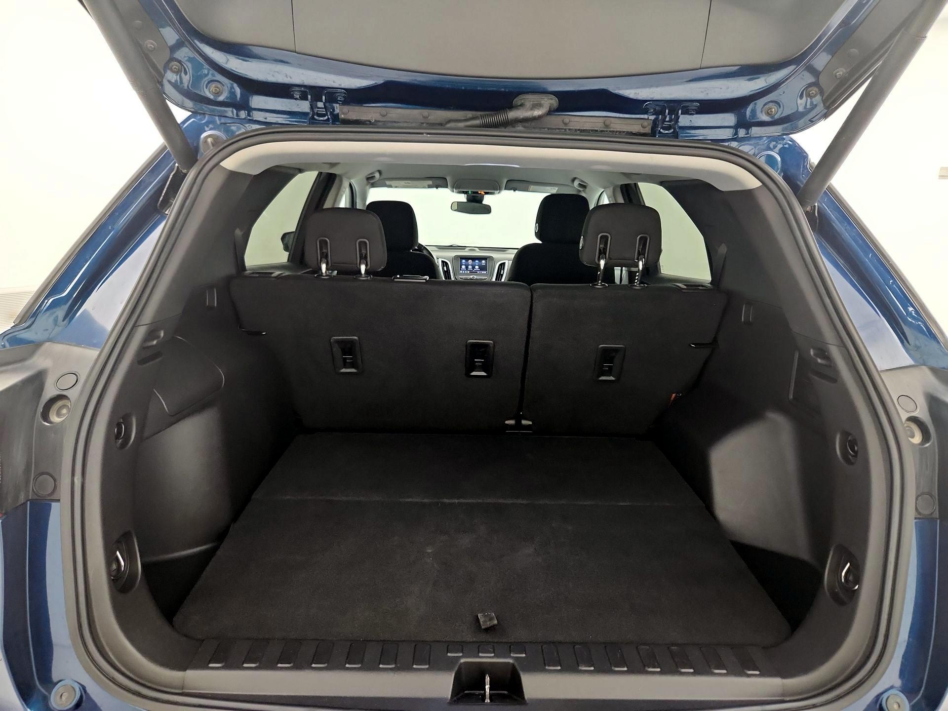 Thumbnail: 2020 Chevrolet Equinox - 20