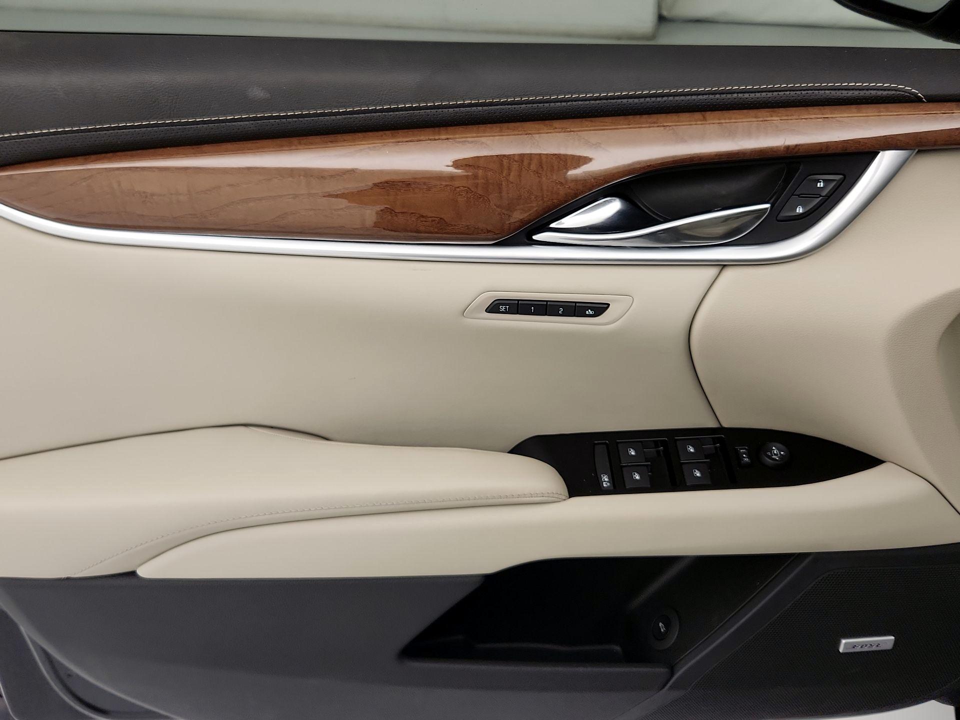 Thumbnail: 2019 Cadillac XTS - 12