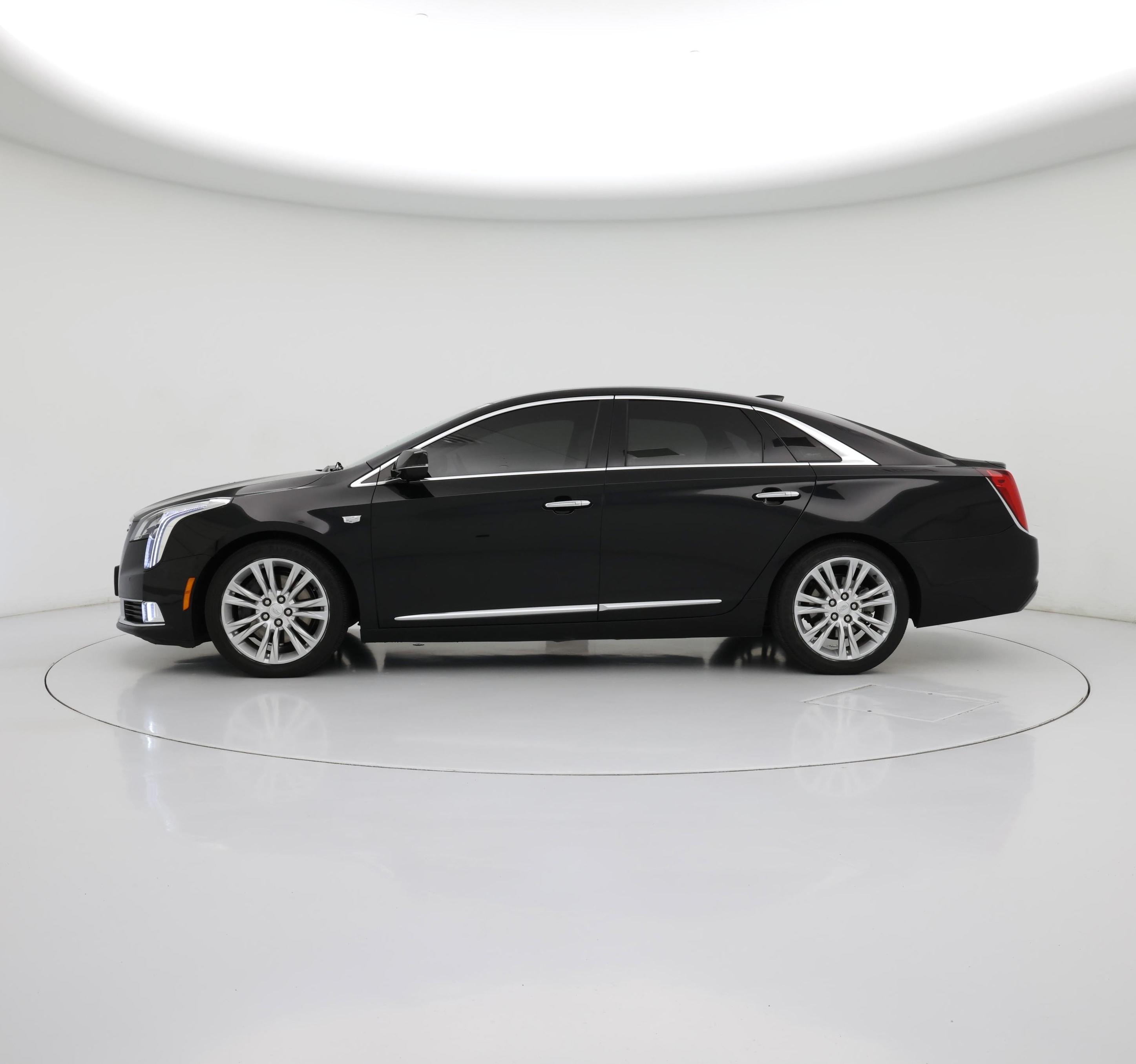 Thumbnail: 2019 Cadillac XTS - 3