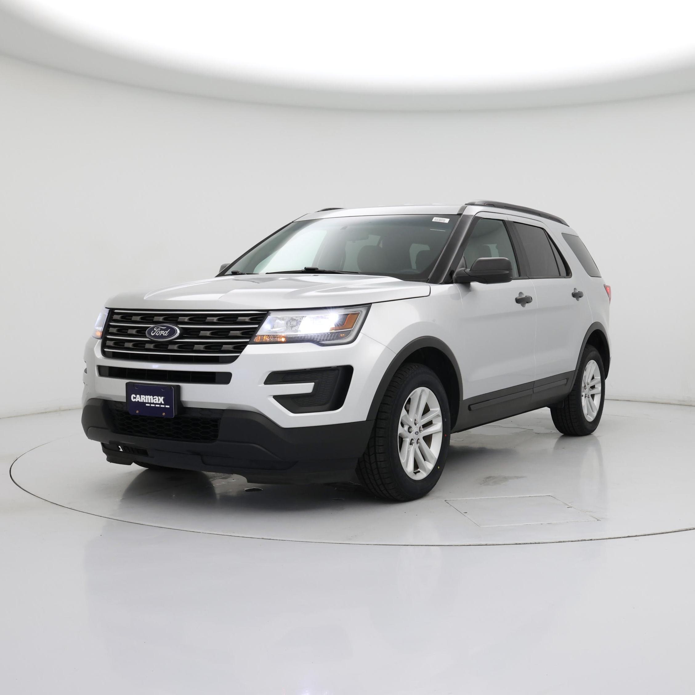 Thumbnail: 2016 Ford Explorer - 4