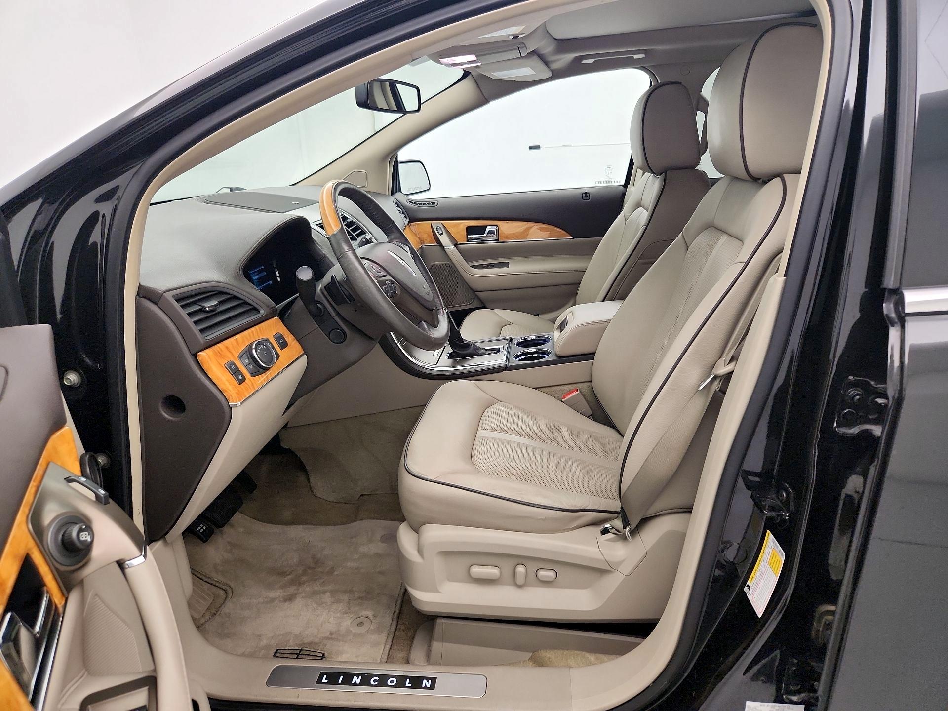 Thumbnail: 2015 Lincoln MKX - 11