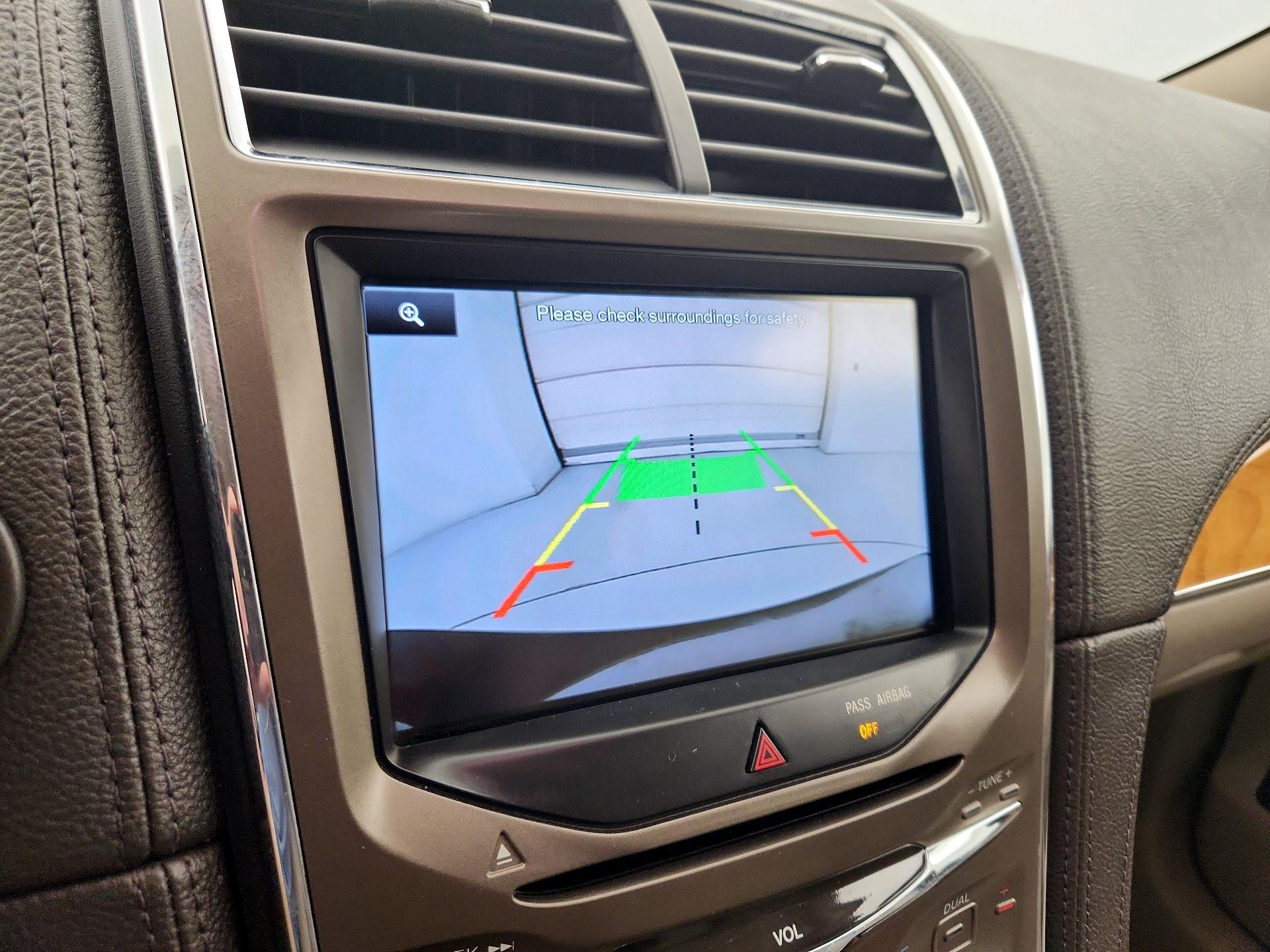 Thumbnail: 2015 Lincoln MKX - 15