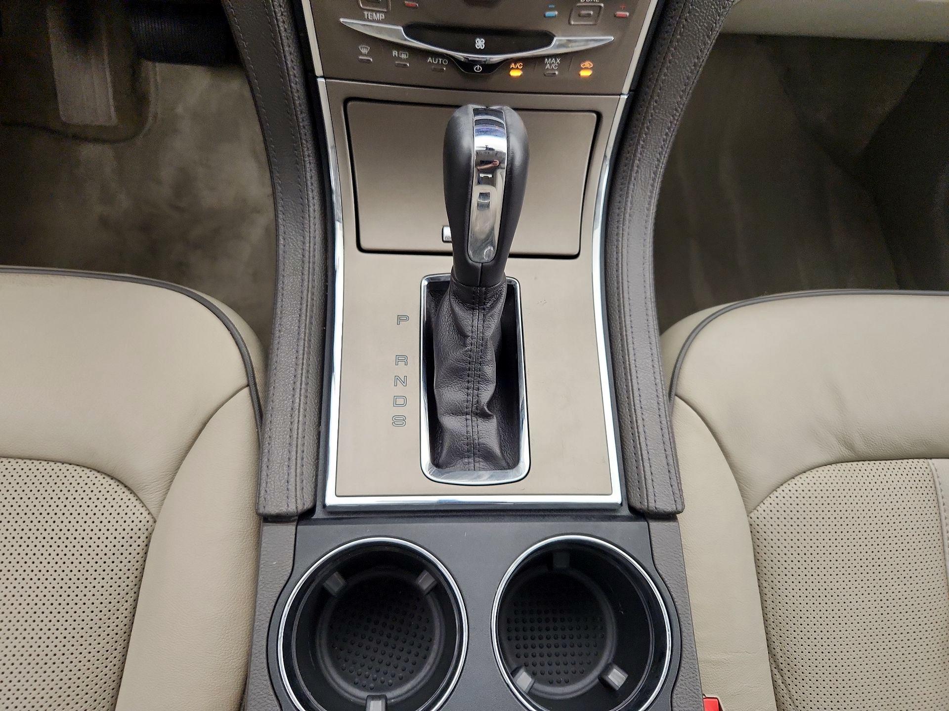 Thumbnail: 2015 Lincoln MKX - 18