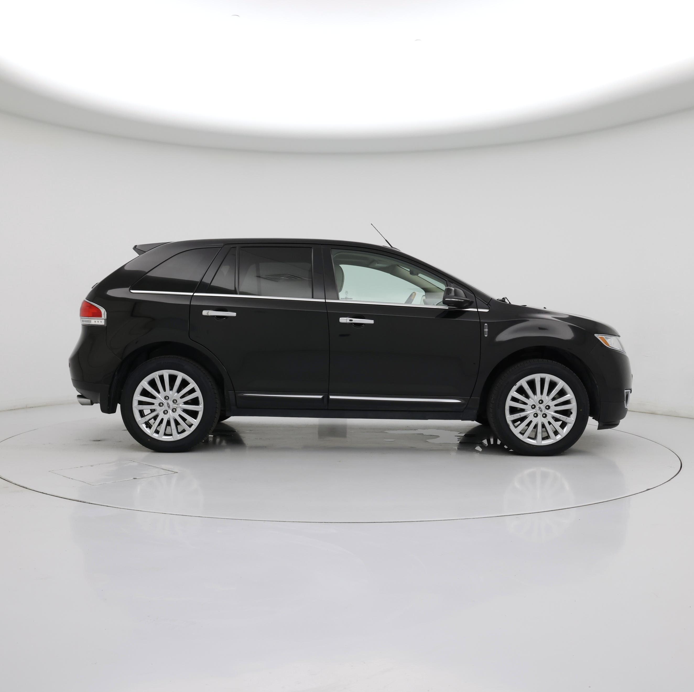 Thumbnail: 2015 Lincoln MKX - 7