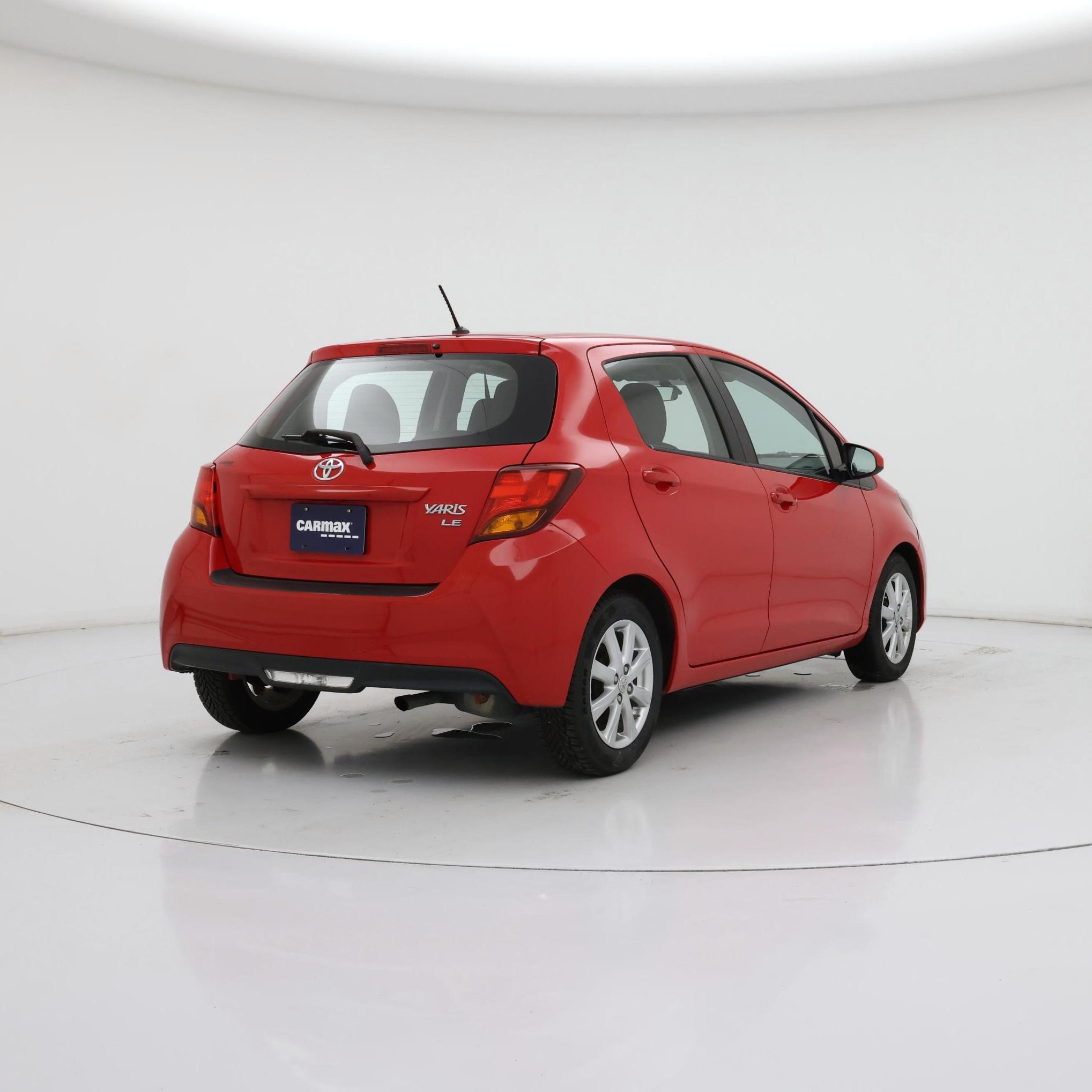 Thumbnail: 2015 Toyota Yaris - 8