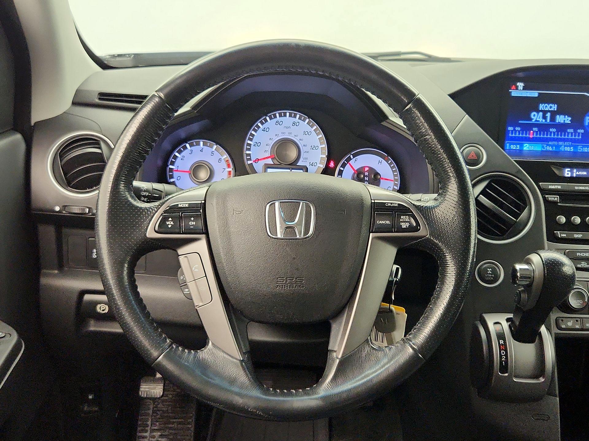 Thumbnail: 2014 Honda Pilot - 10