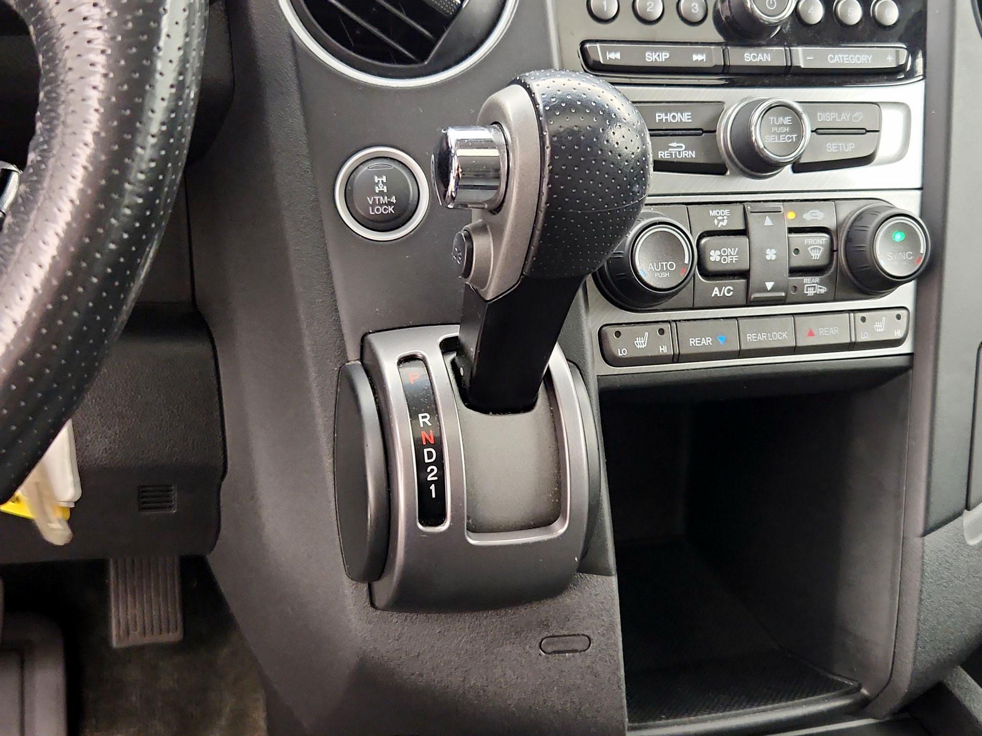 Thumbnail: 2014 Honda Pilot - 17
