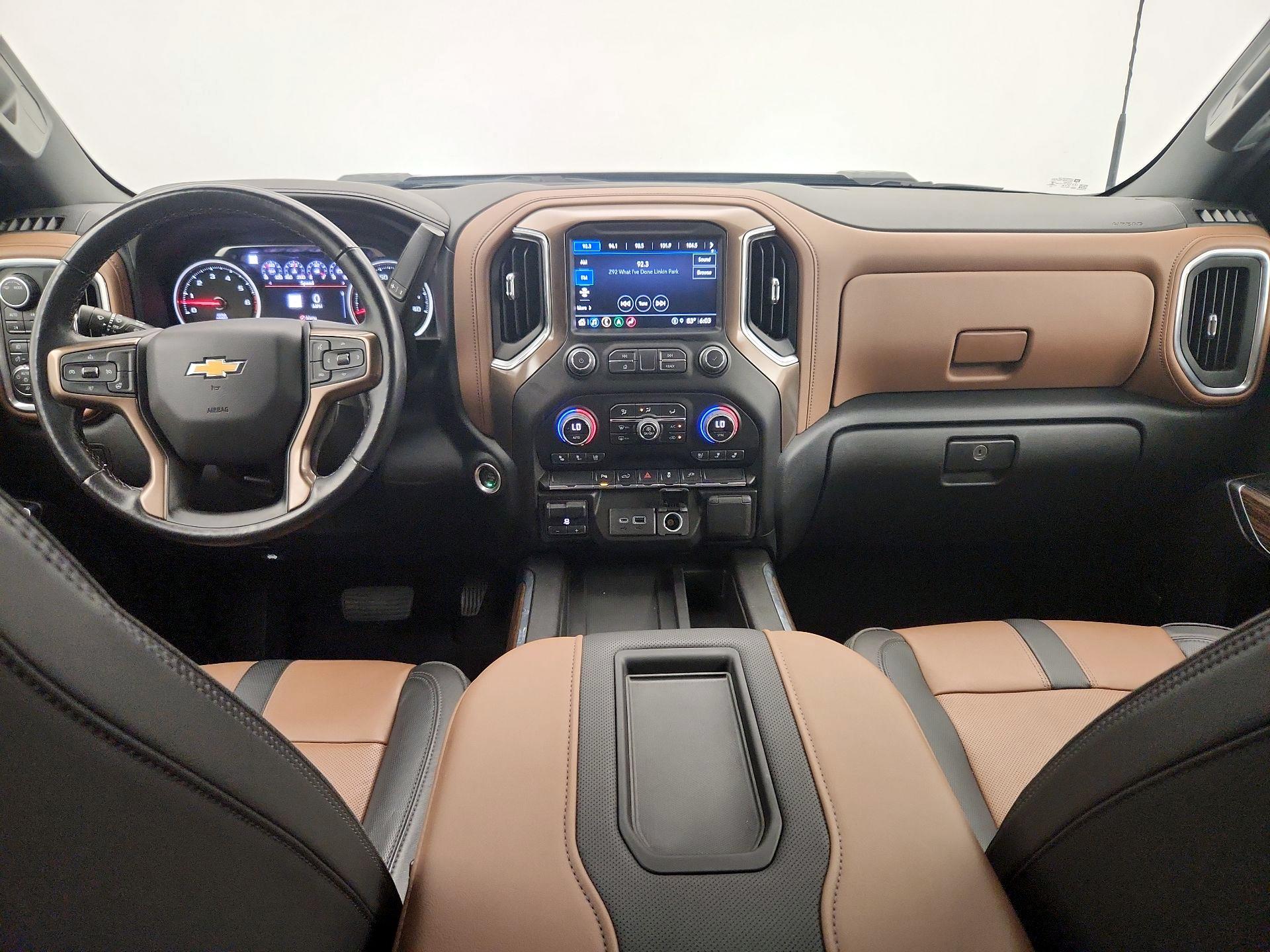 Thumbnail: 2022 Chevrolet Silverado 3500 - 9