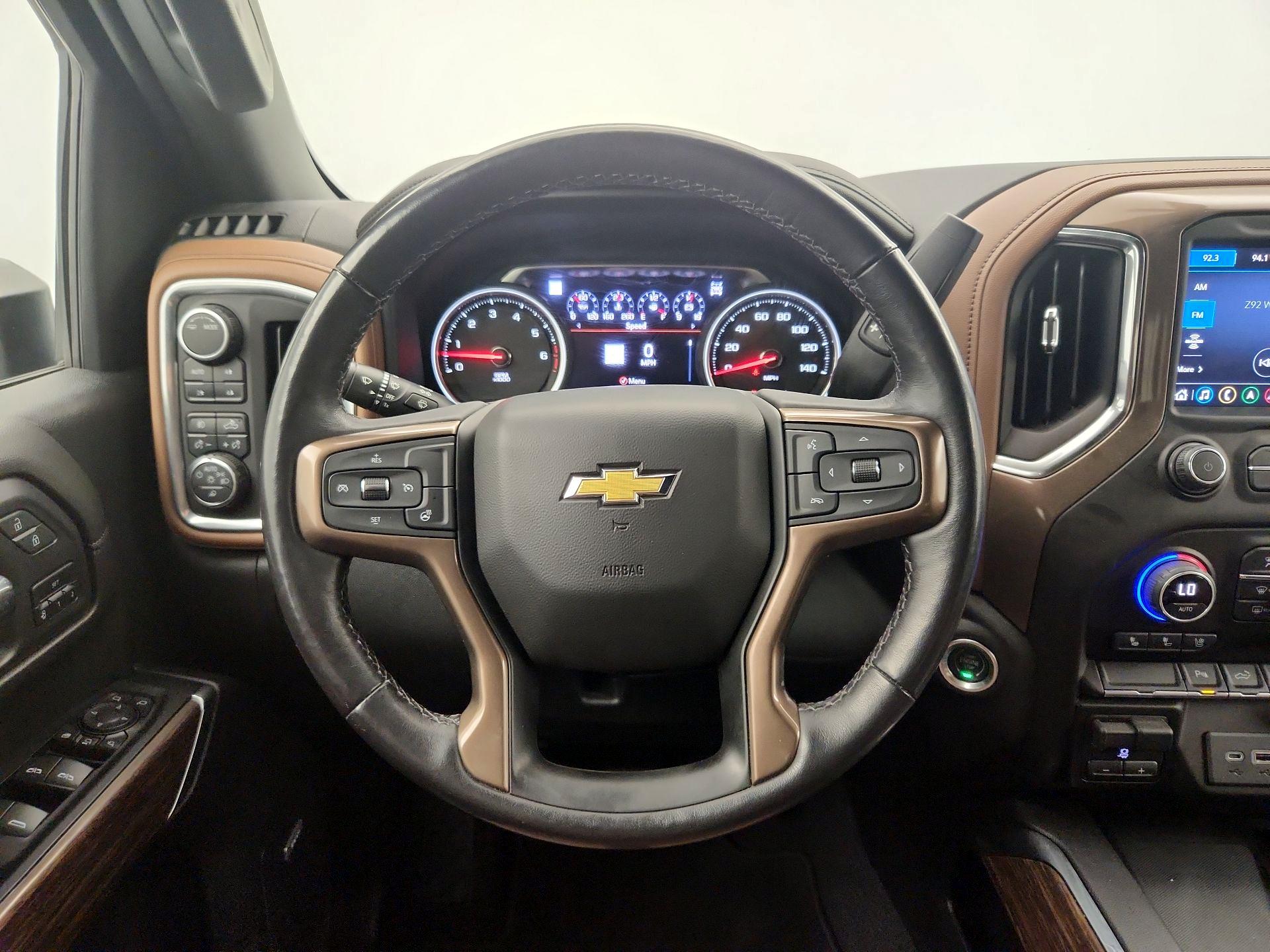 Thumbnail: 2022 Chevrolet Silverado 3500 - 10