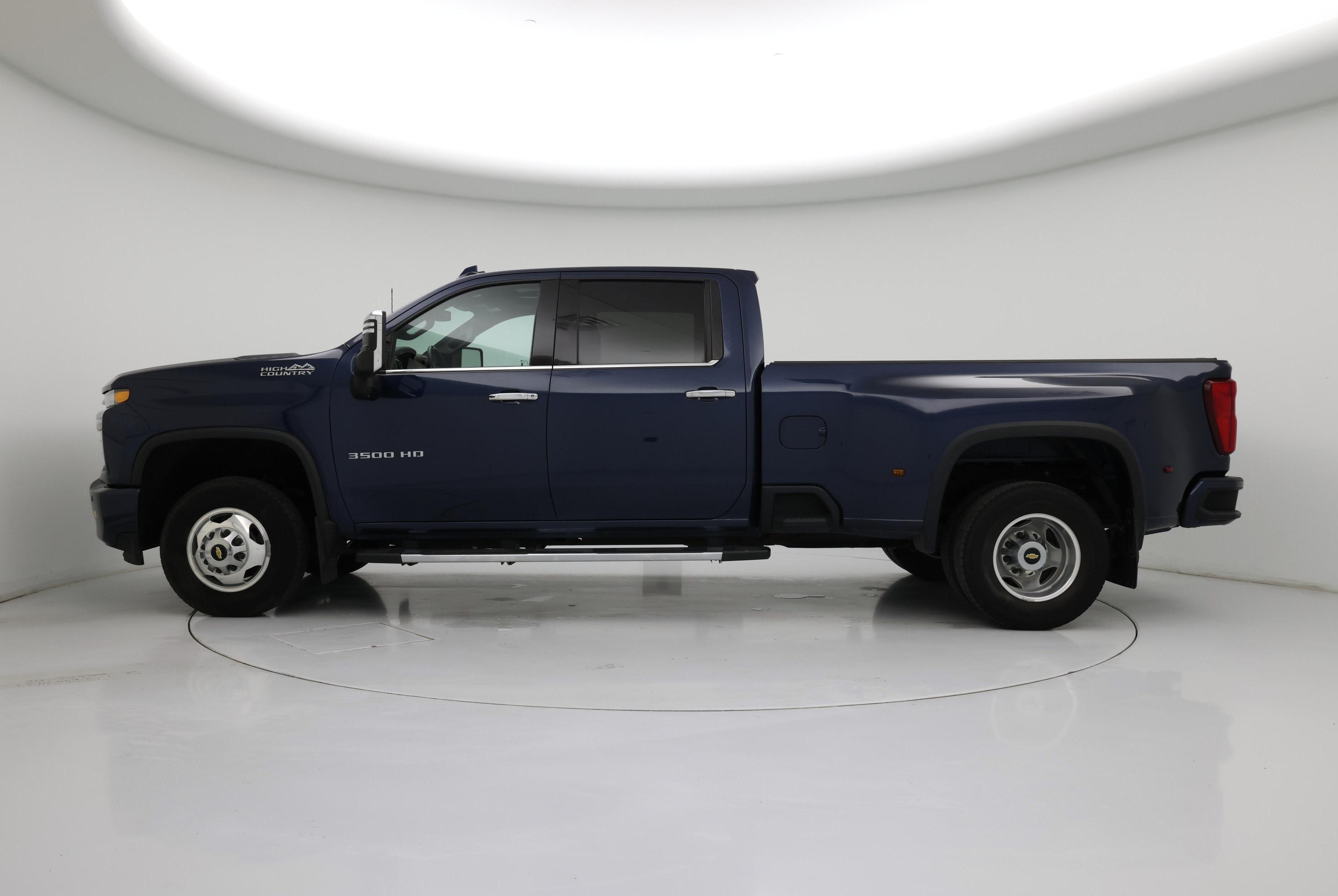 Thumbnail: 2022 Chevrolet Silverado 3500 - 3