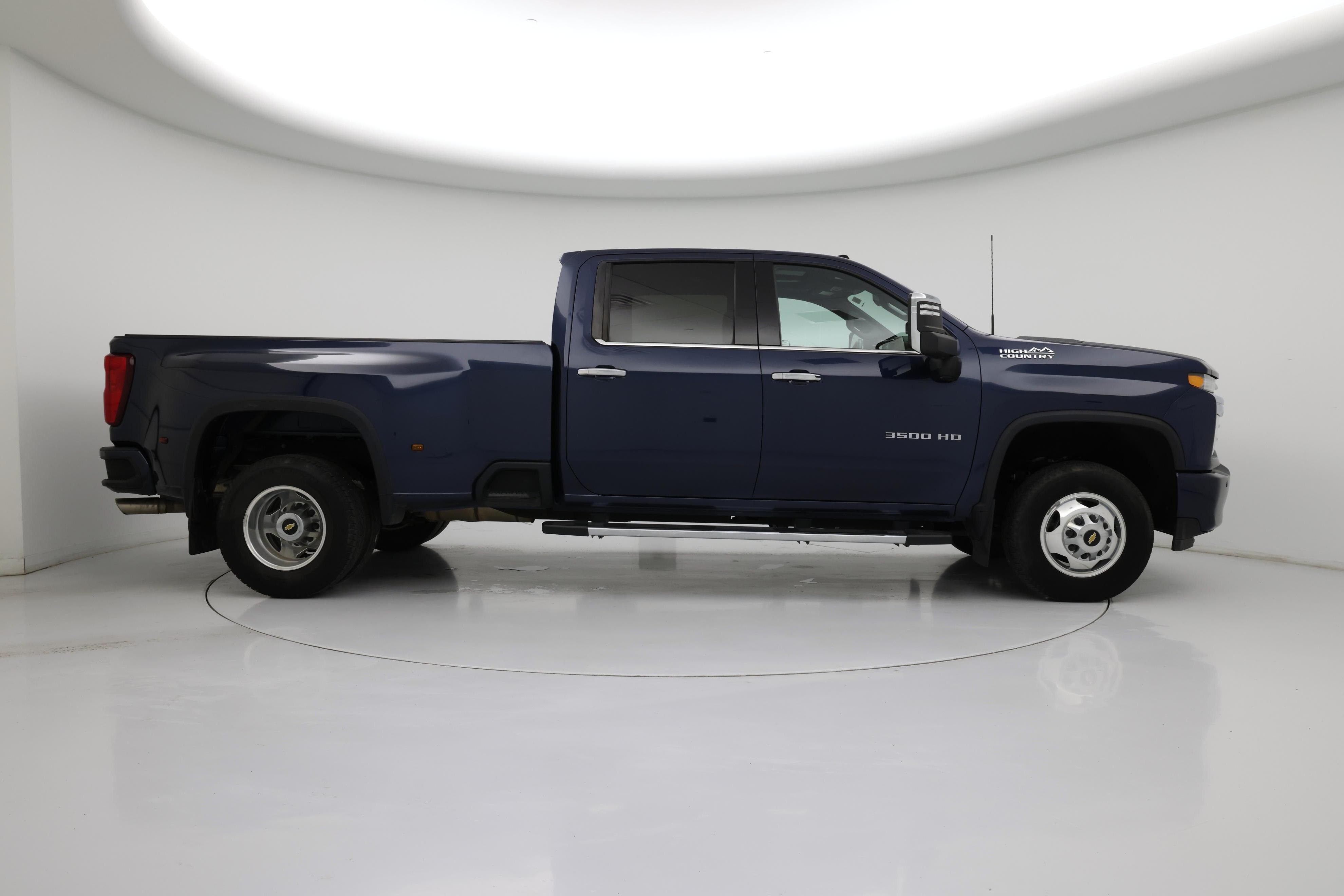 Thumbnail: 2022 Chevrolet Silverado 3500 - 7