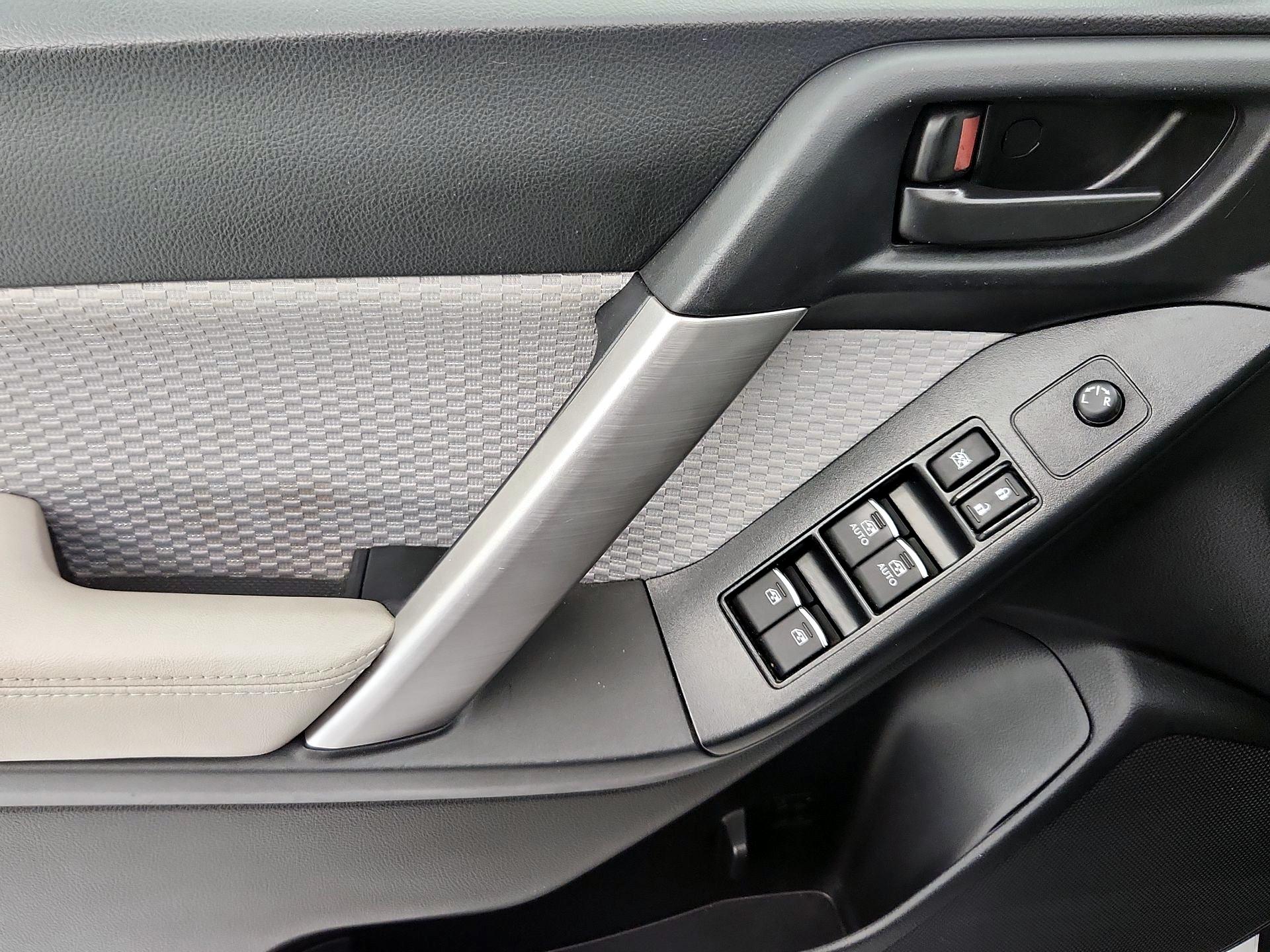 Thumbnail: 2018 Subaru Forester - 12