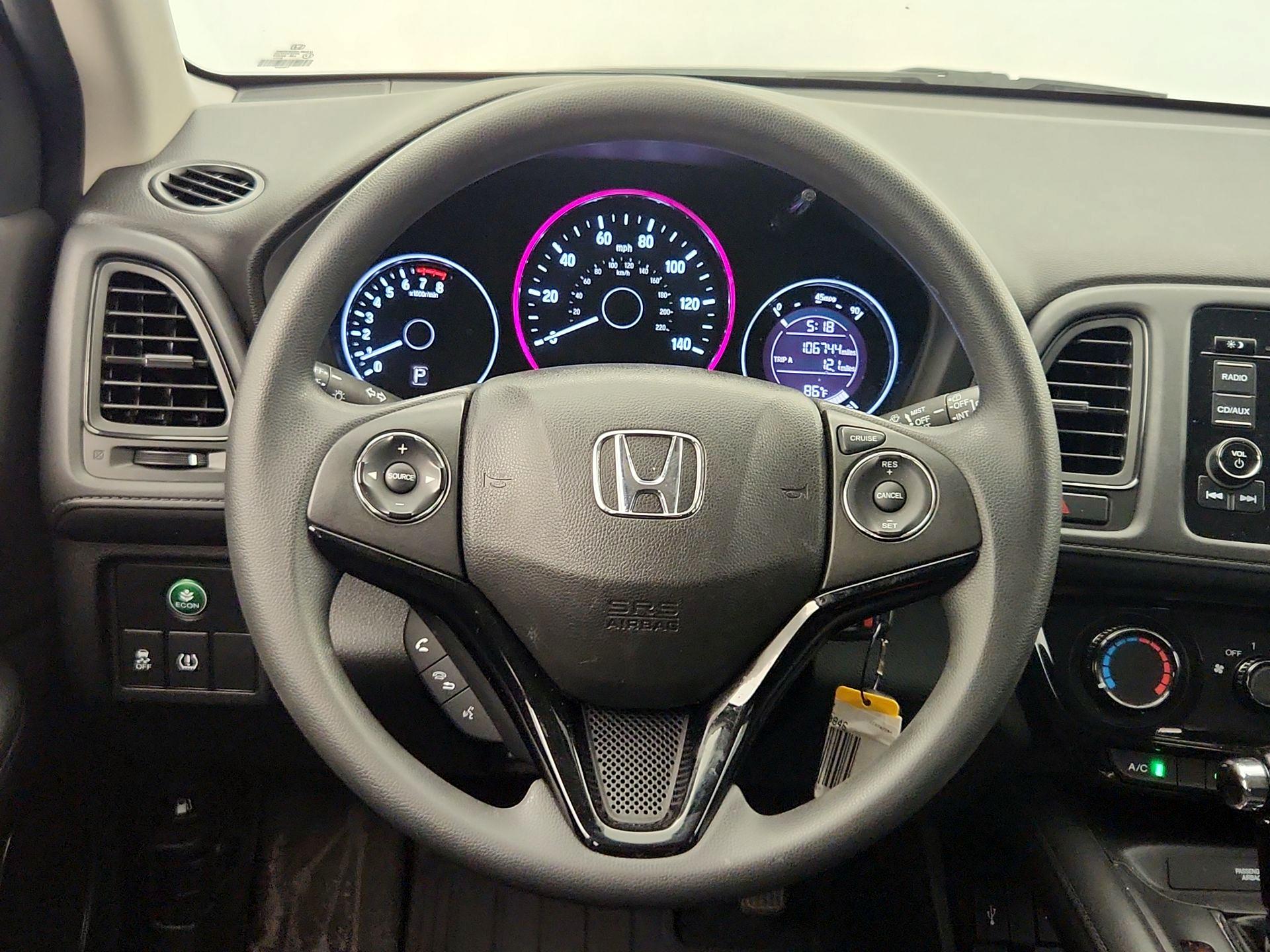 Thumbnail: 2016 Honda HR-V - 10