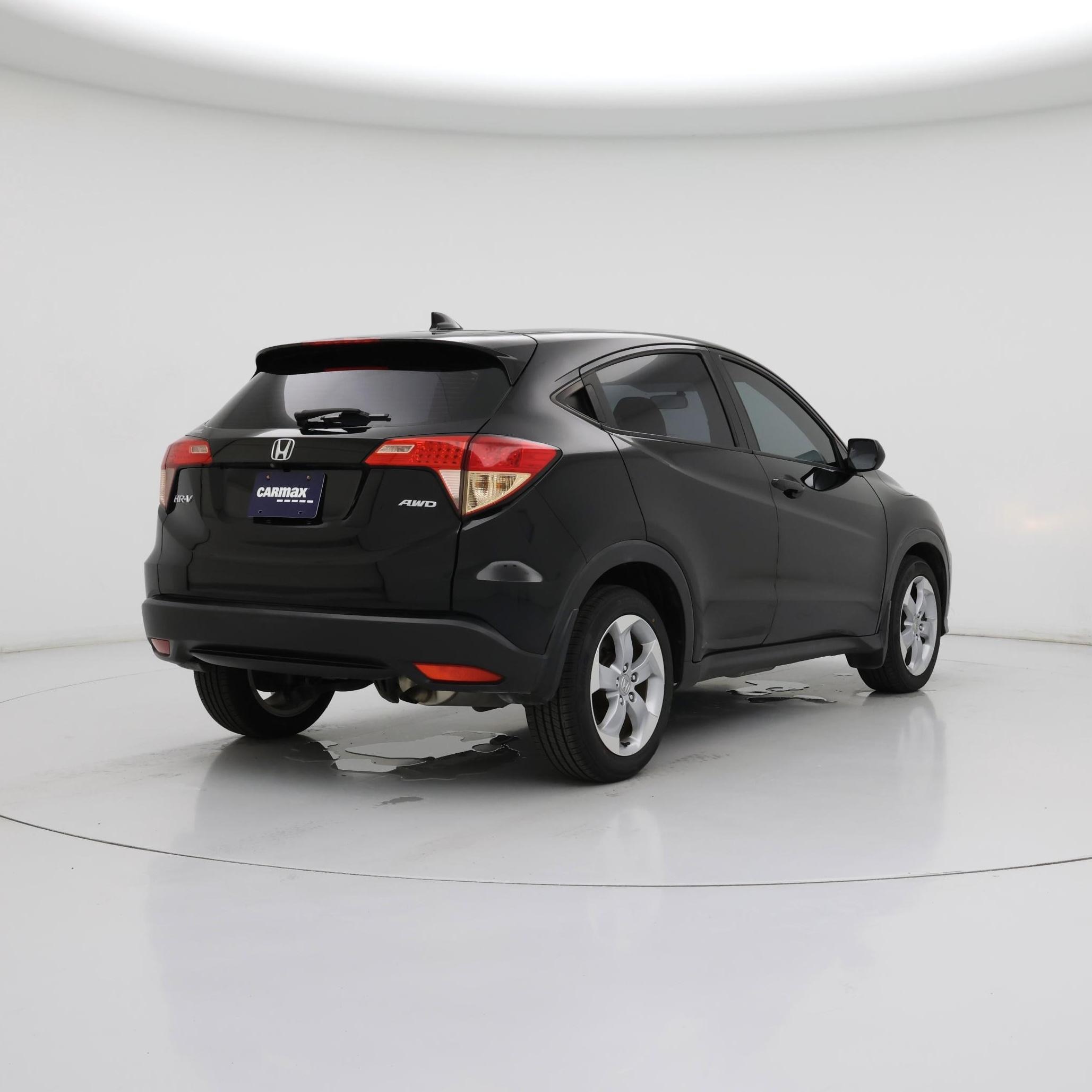 Thumbnail: 2016 Honda HR-V - 8