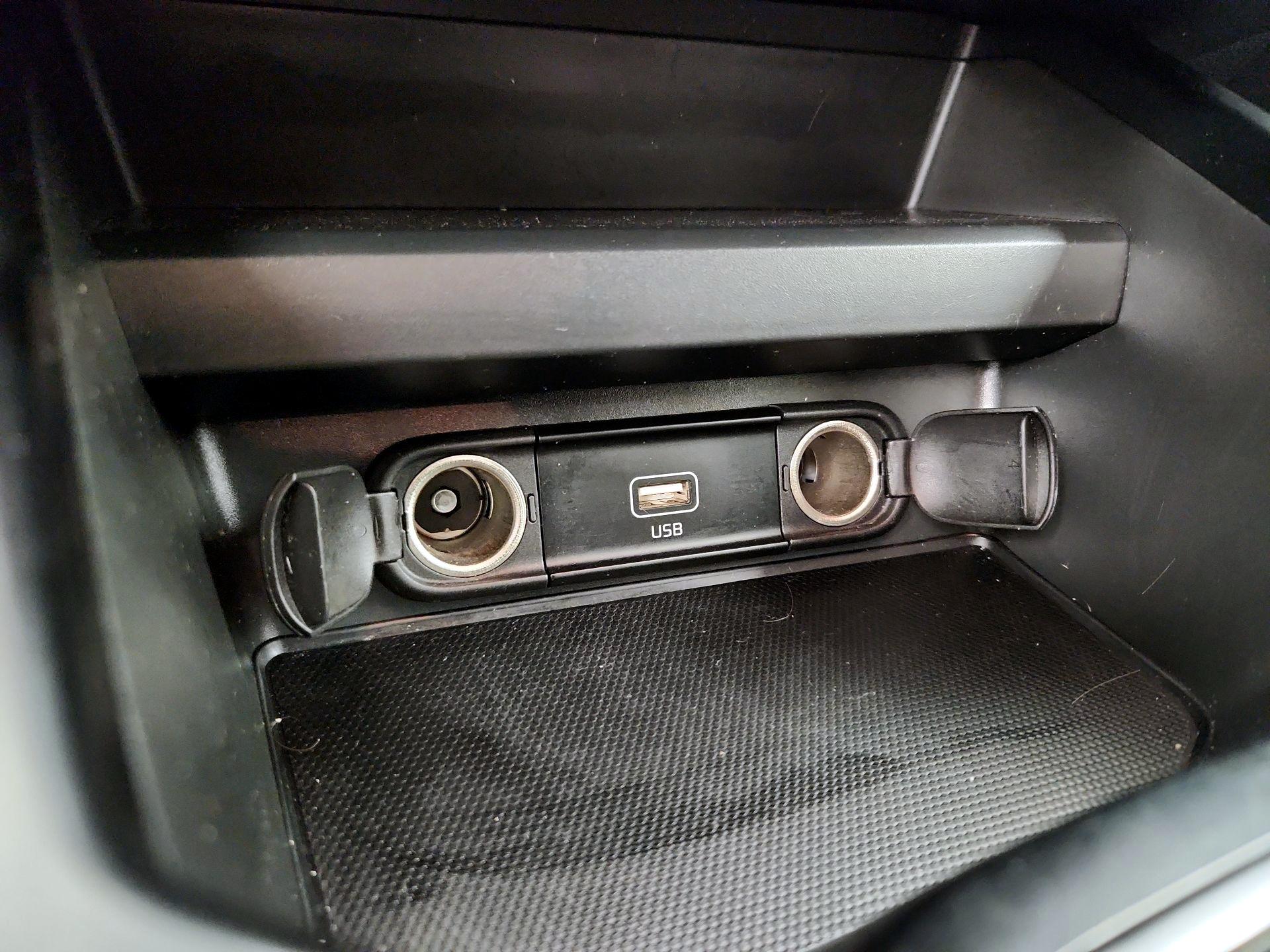 Thumbnail: 2020 Kia Soul - 18
