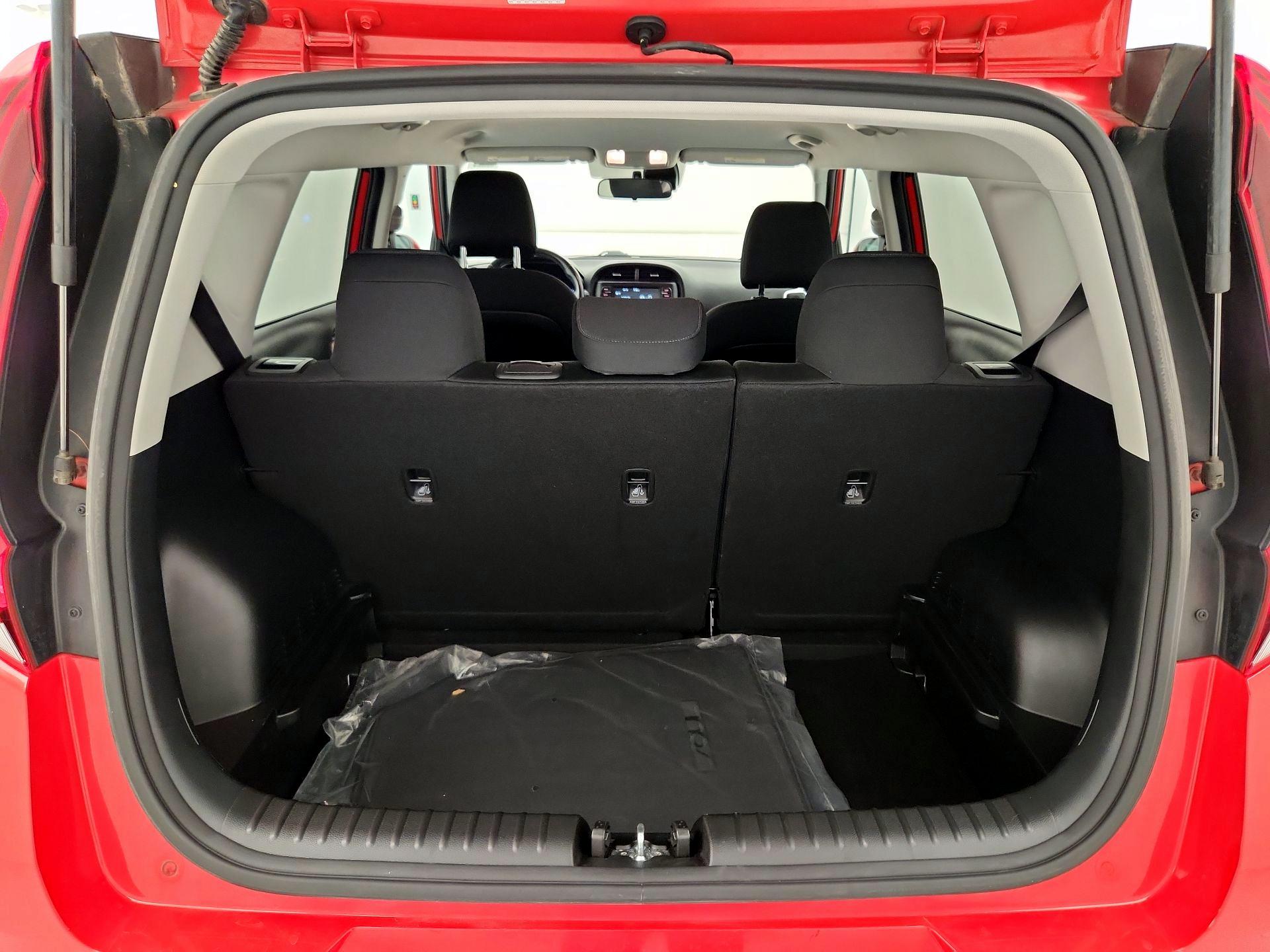 Thumbnail: 2020 Kia Soul - 20