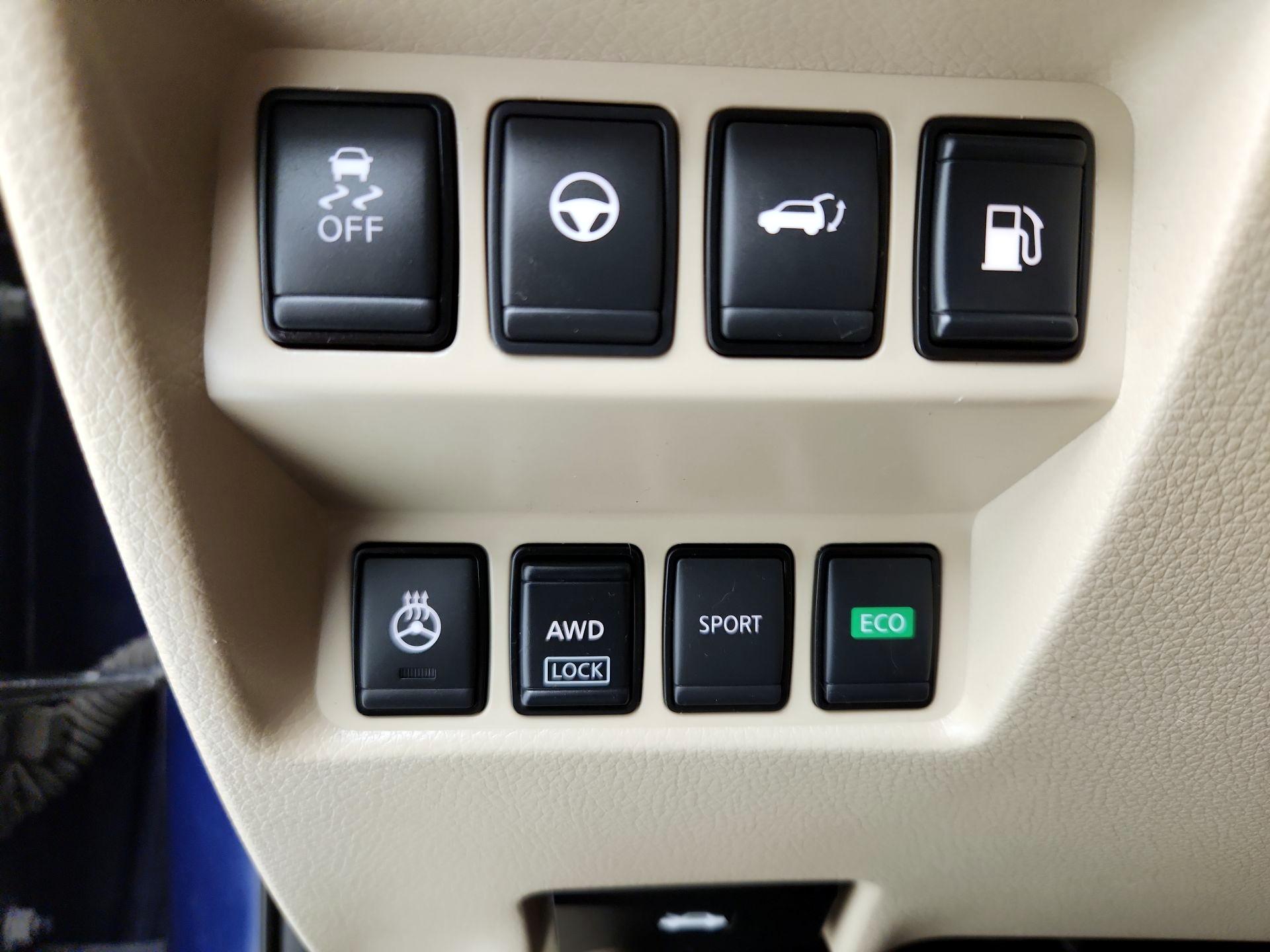 Thumbnail: 2020 Nissan Rogue - 13