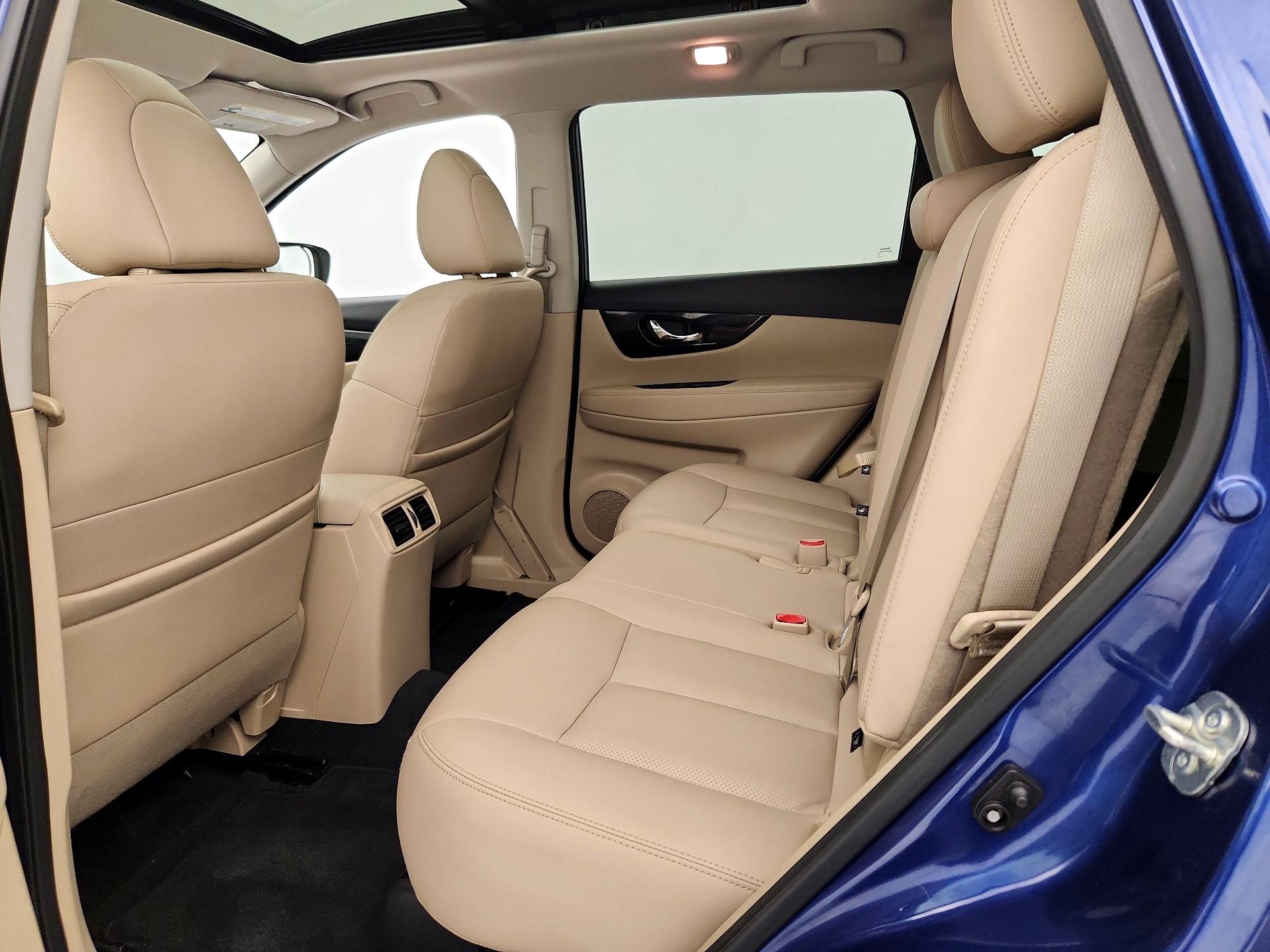 Thumbnail: 2020 Nissan Rogue - 19