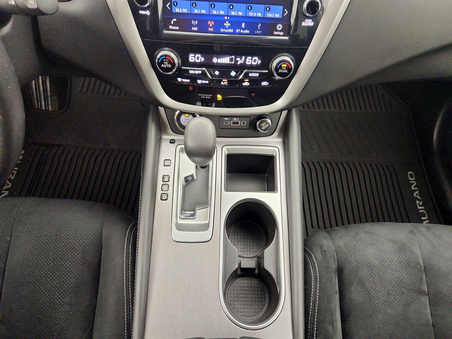 Thumbnail: 2020 Nissan Murano - 17