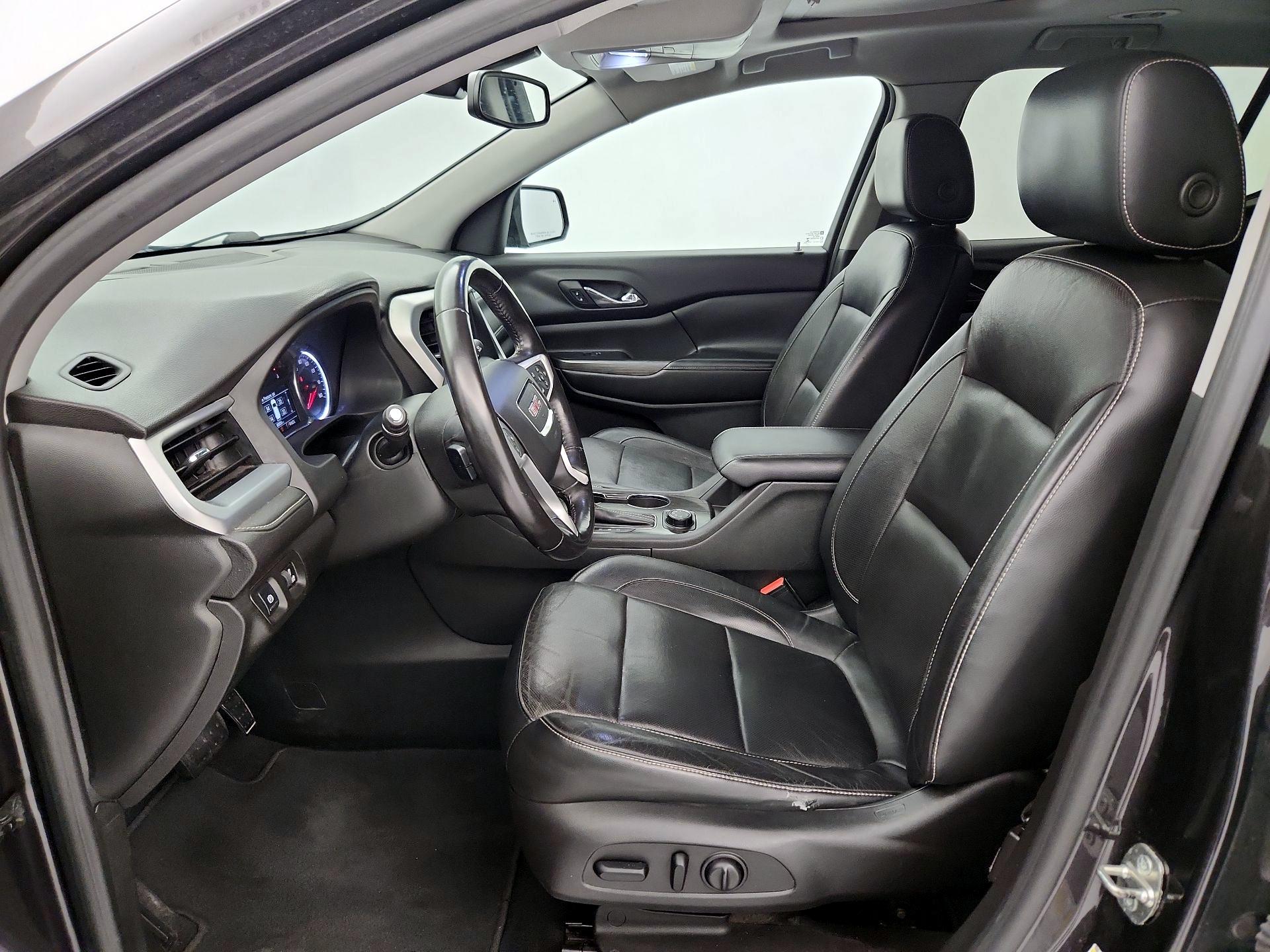 Thumbnail: 2017 GMC Acadia - 11