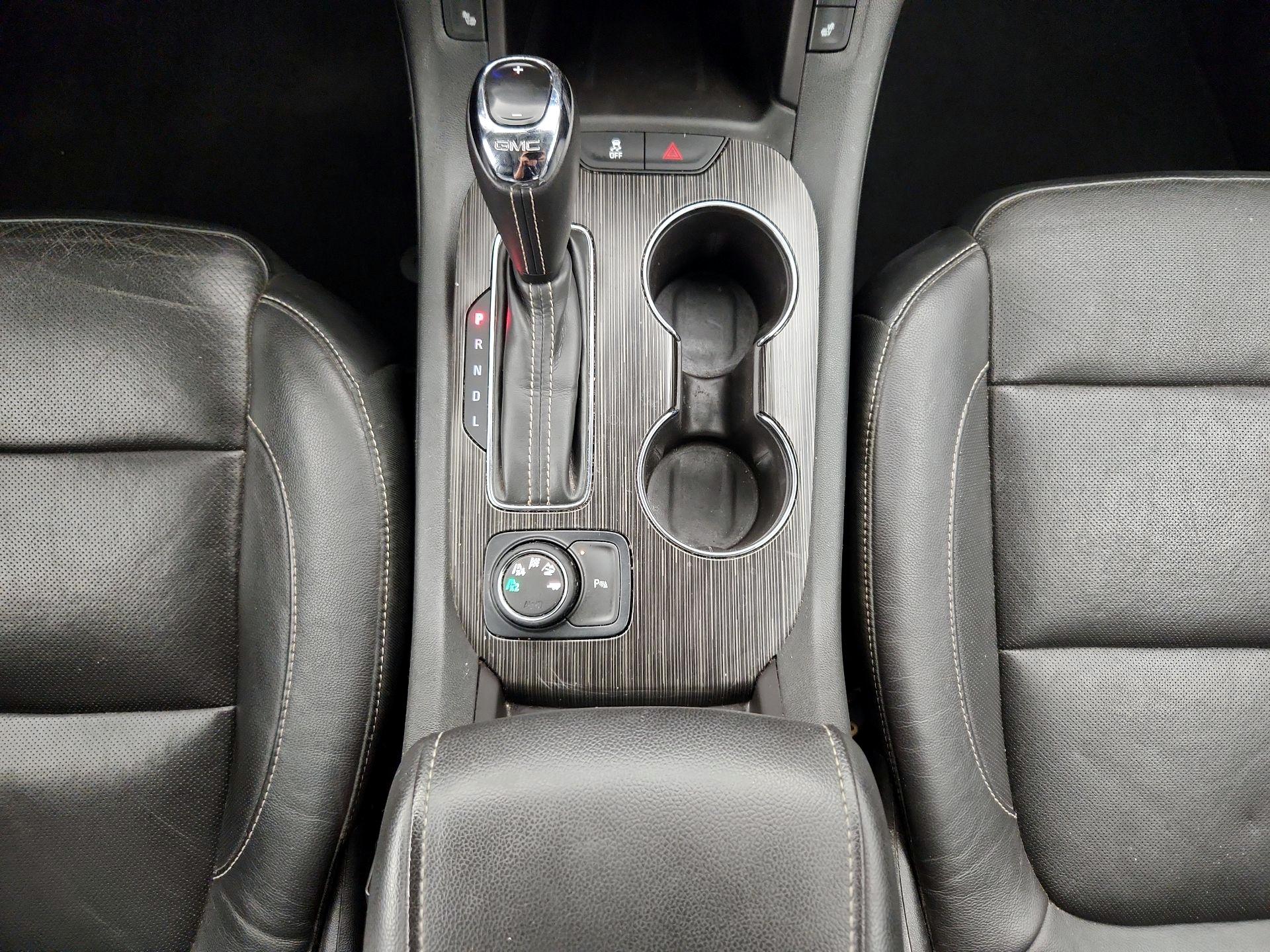 Thumbnail: 2017 GMC Acadia - 18