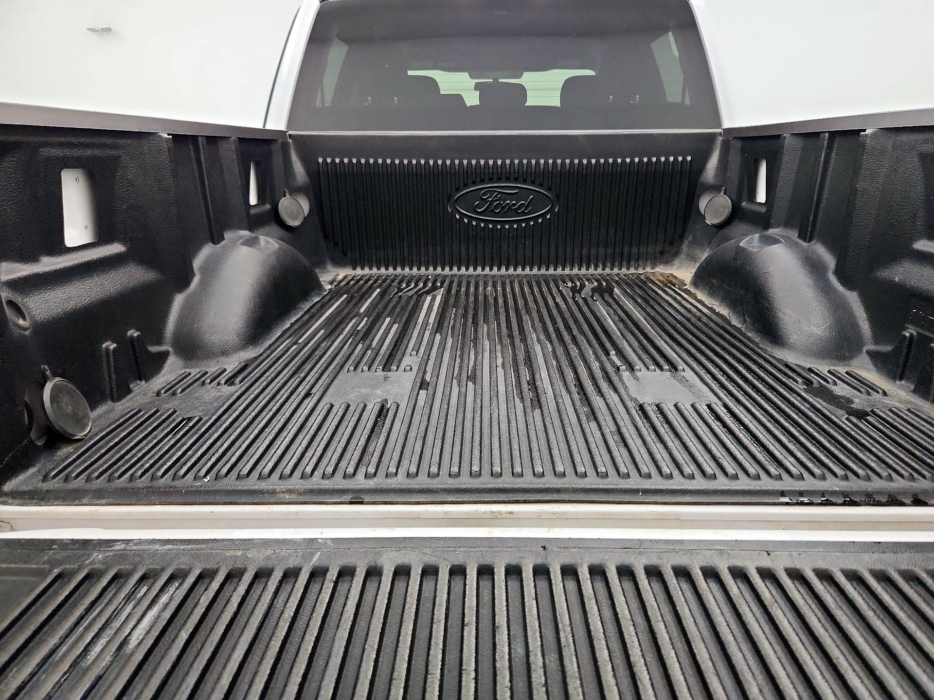 Thumbnail: 2017 Ford F-150 - 20