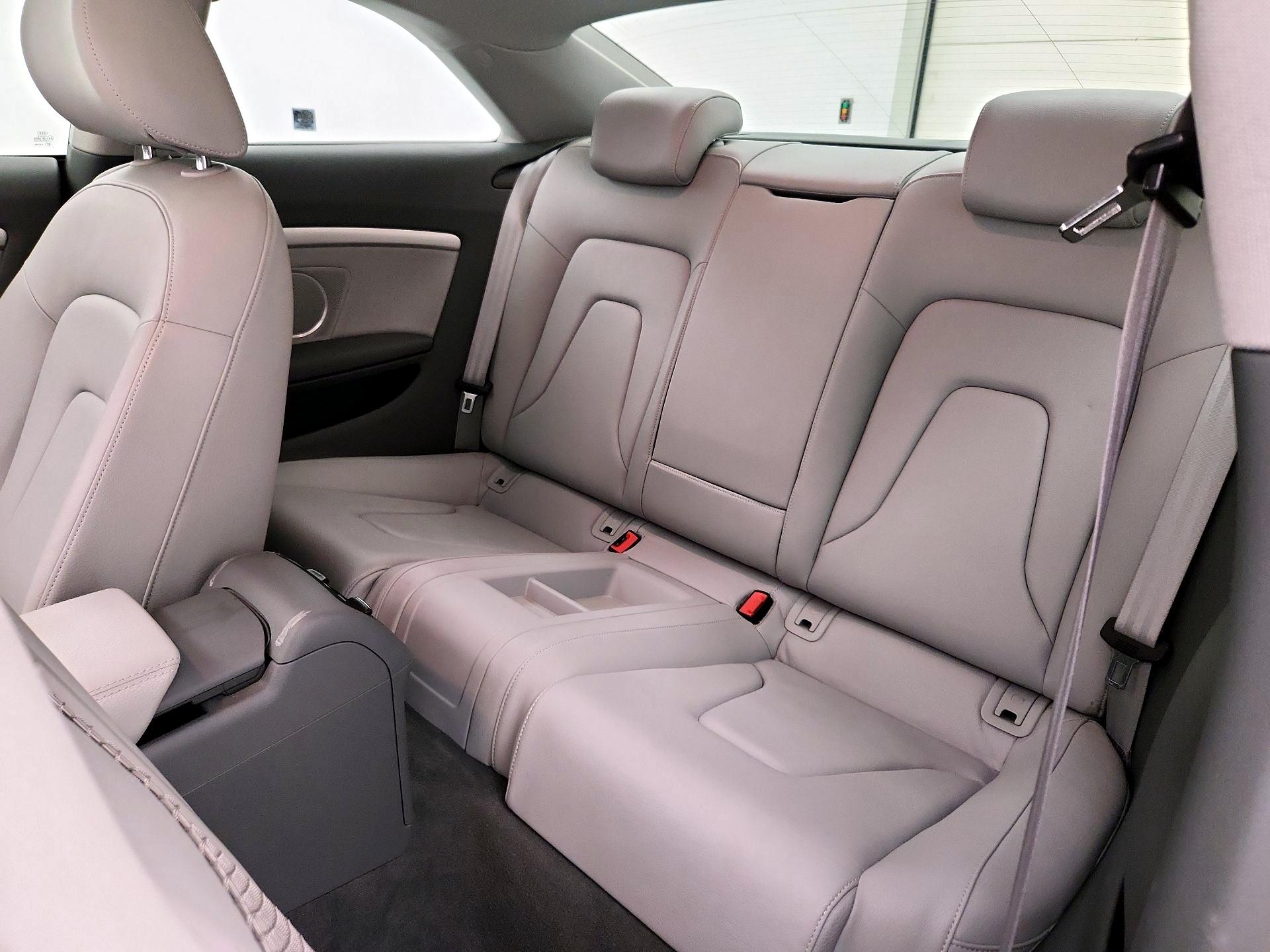 Thumbnail: 2014 Audi A5 - 20