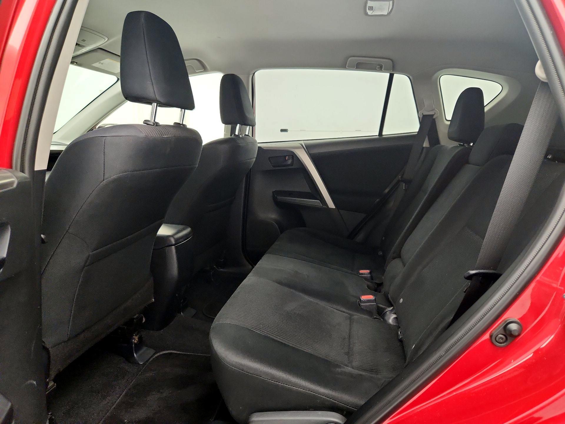 Thumbnail: 2017 Toyota RAV4 - 19