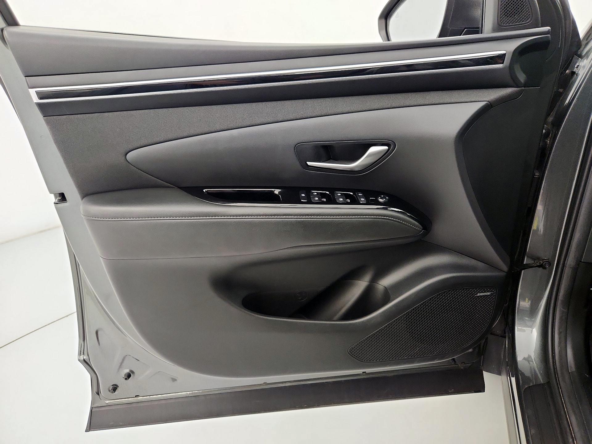 Thumbnail: 2022 Hyundai Tucson - 12