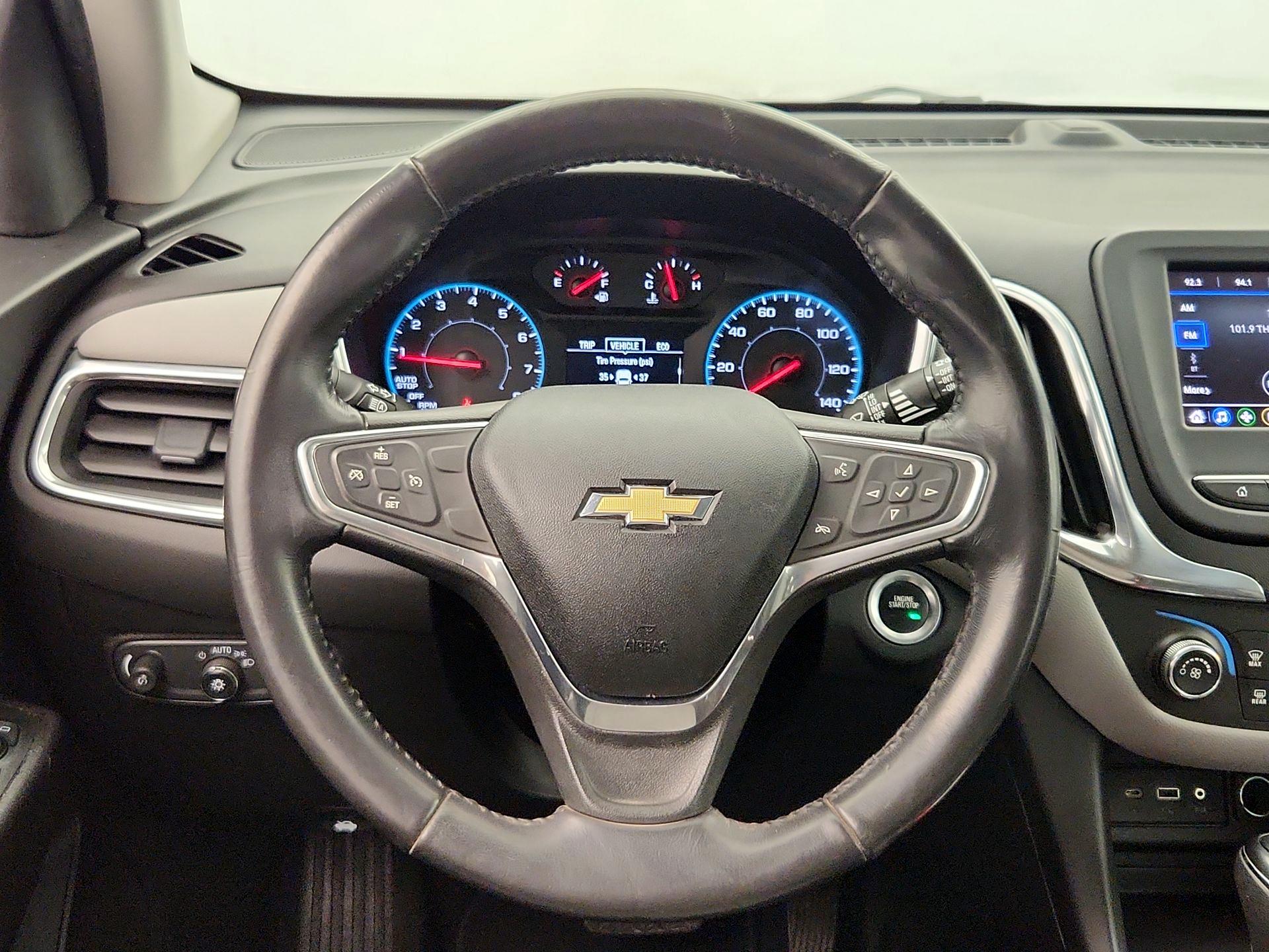 Thumbnail: 2020 Chevrolet Equinox - 10