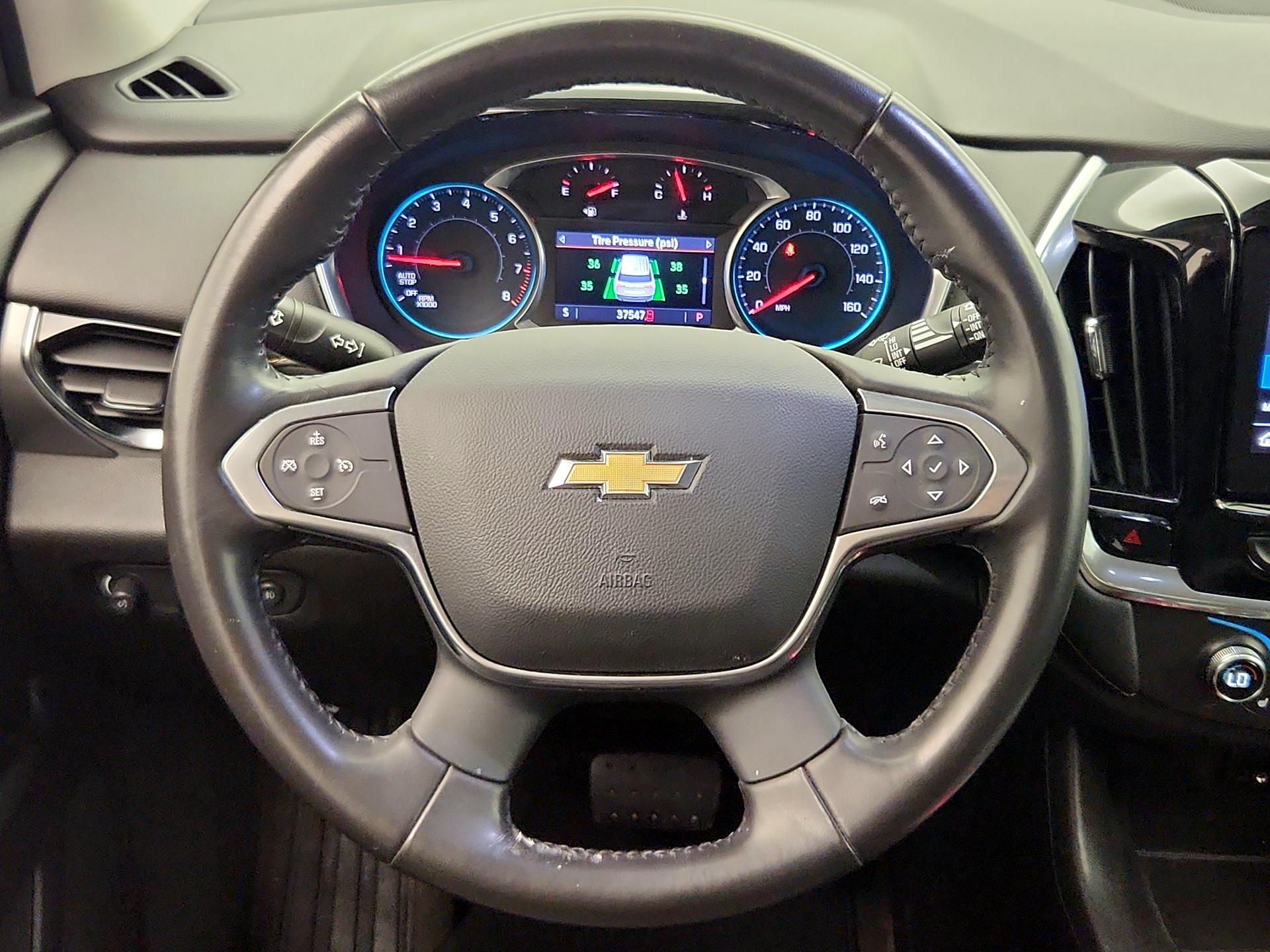 Thumbnail: 2020 Chevrolet Traverse - 10