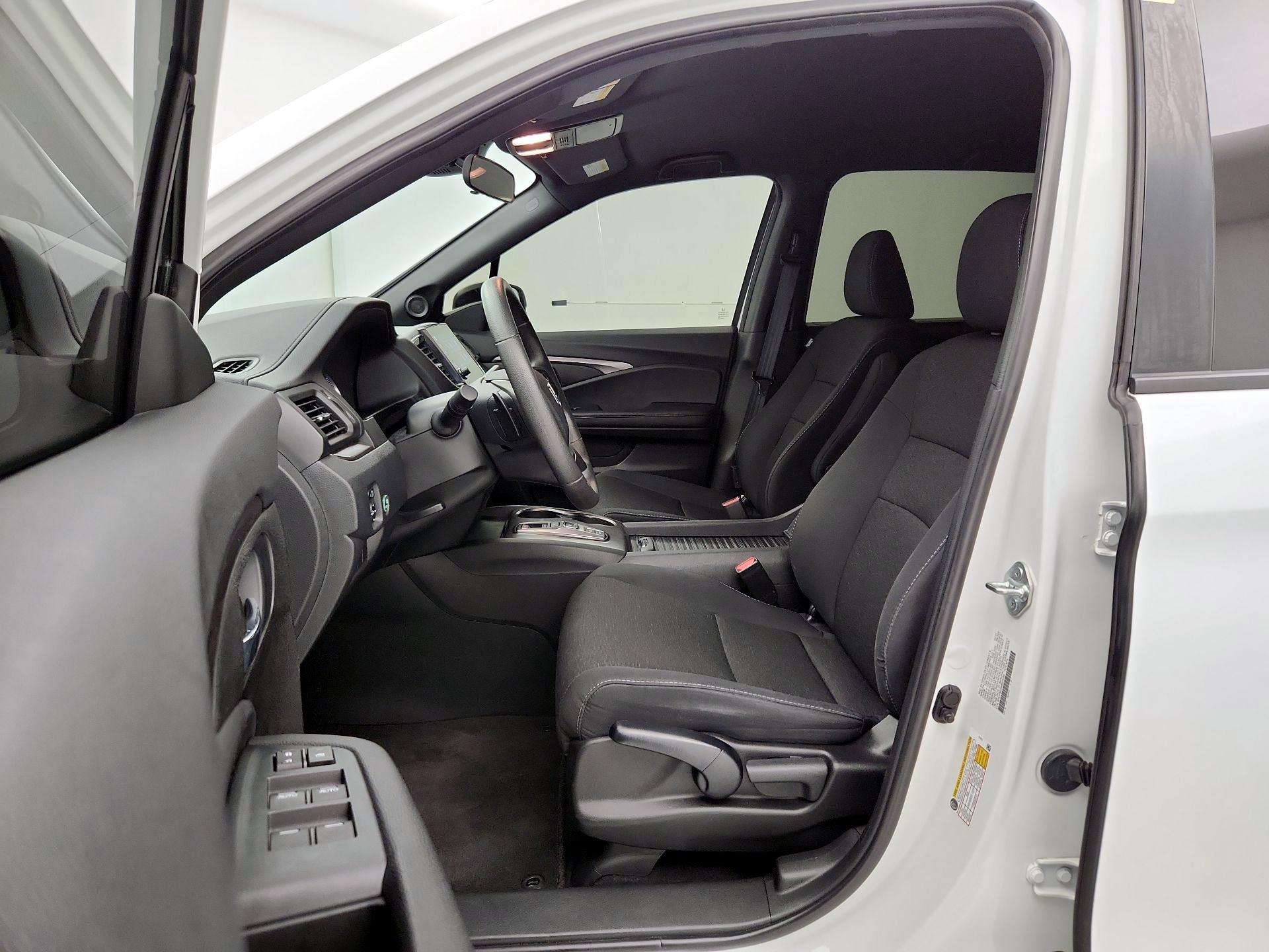 Thumbnail: 2021 Honda Passport - 11