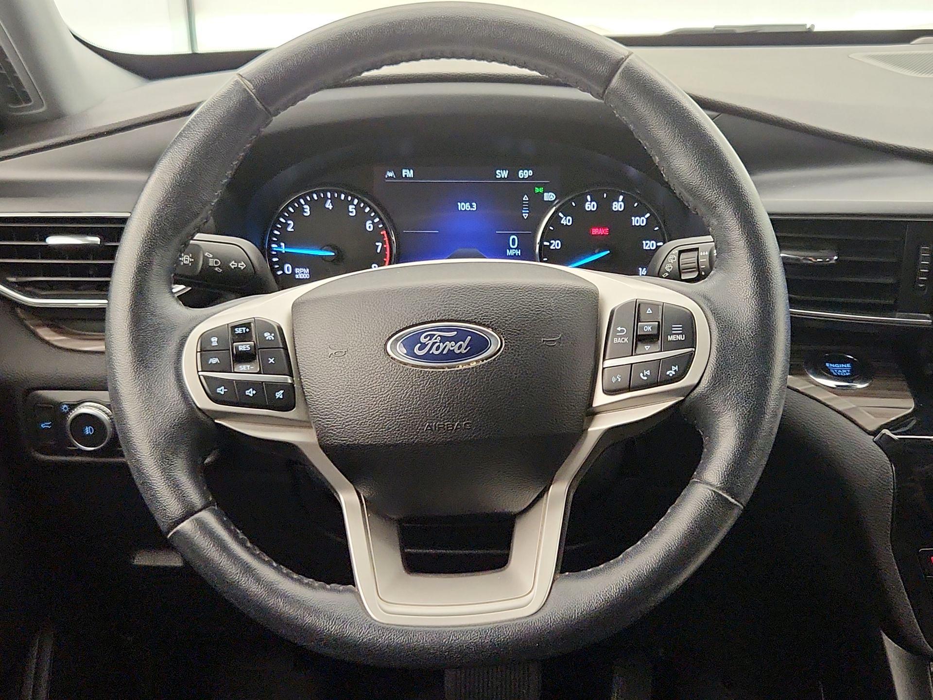 Thumbnail: 2022 Ford Explorer - 10
