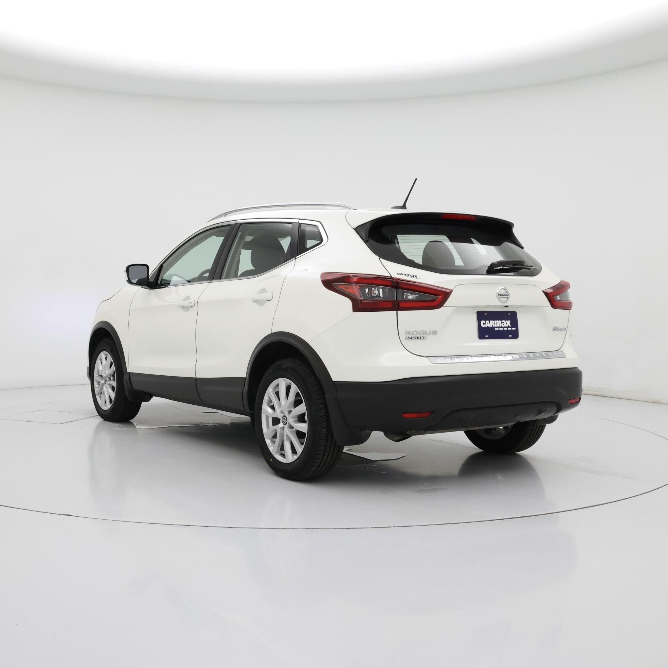 Thumbnail: 2021 Nissan Rogue Sport - 2