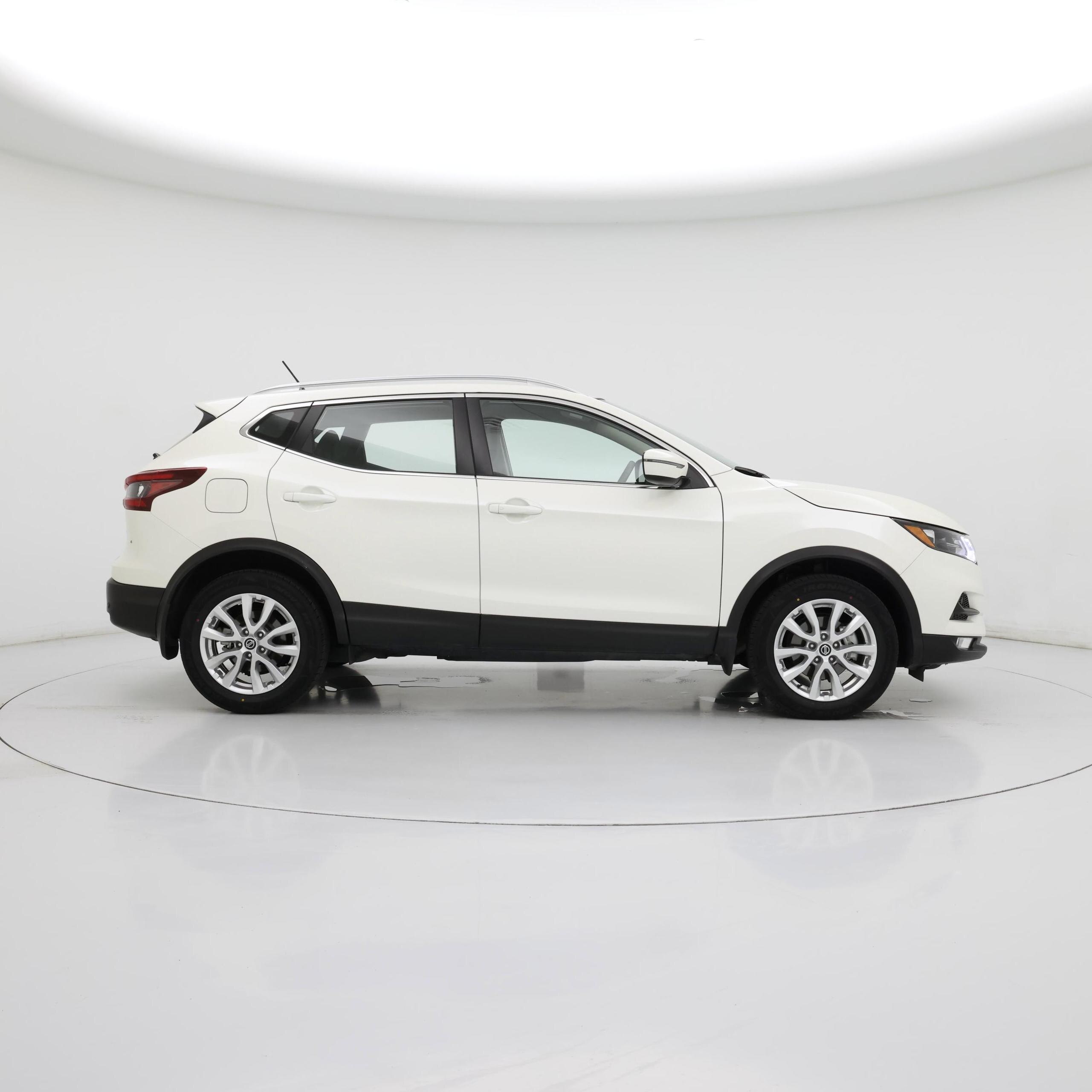 Thumbnail: 2021 Nissan Rogue Sport - 7