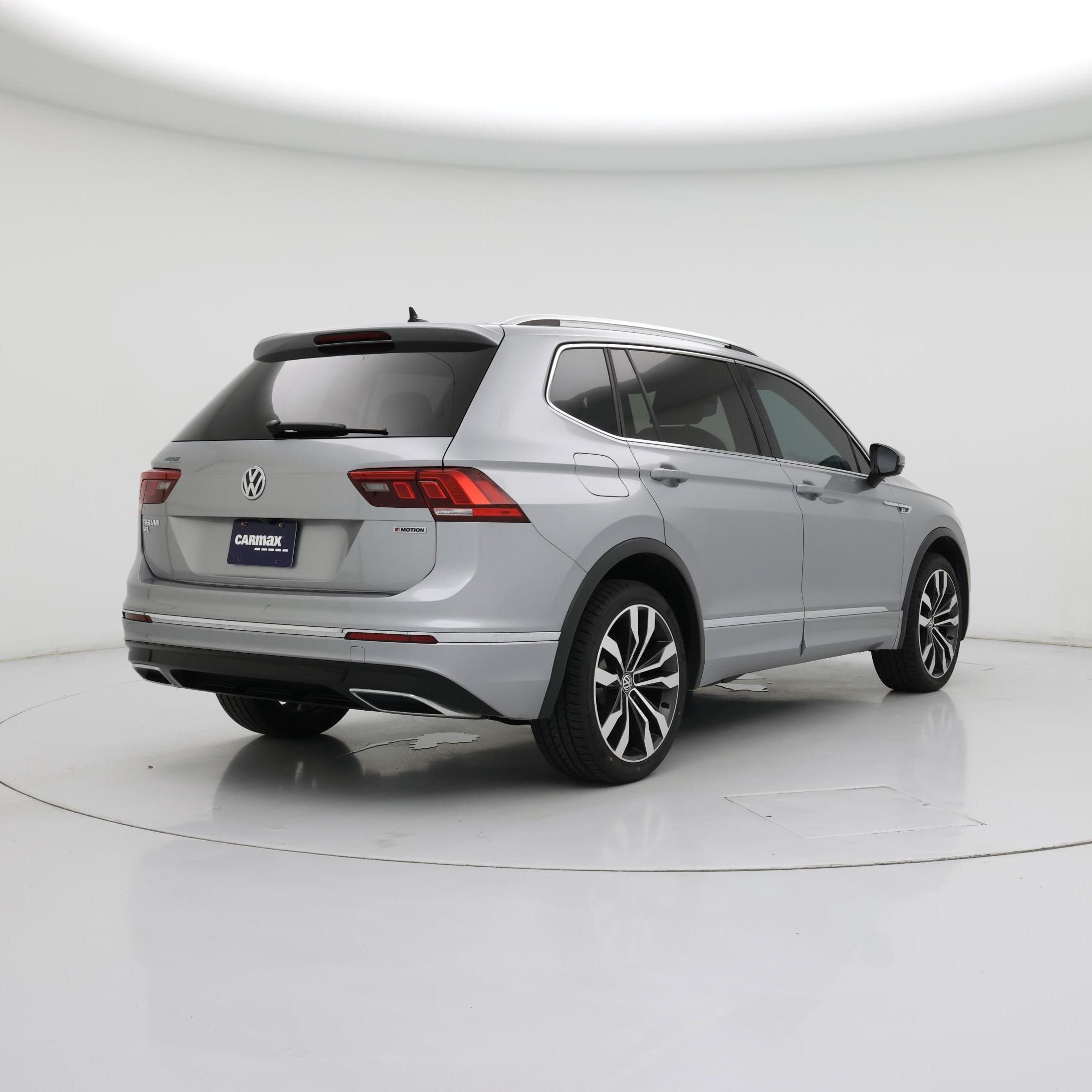 Thumbnail: 2020 Volkswagen Tiguan - 8