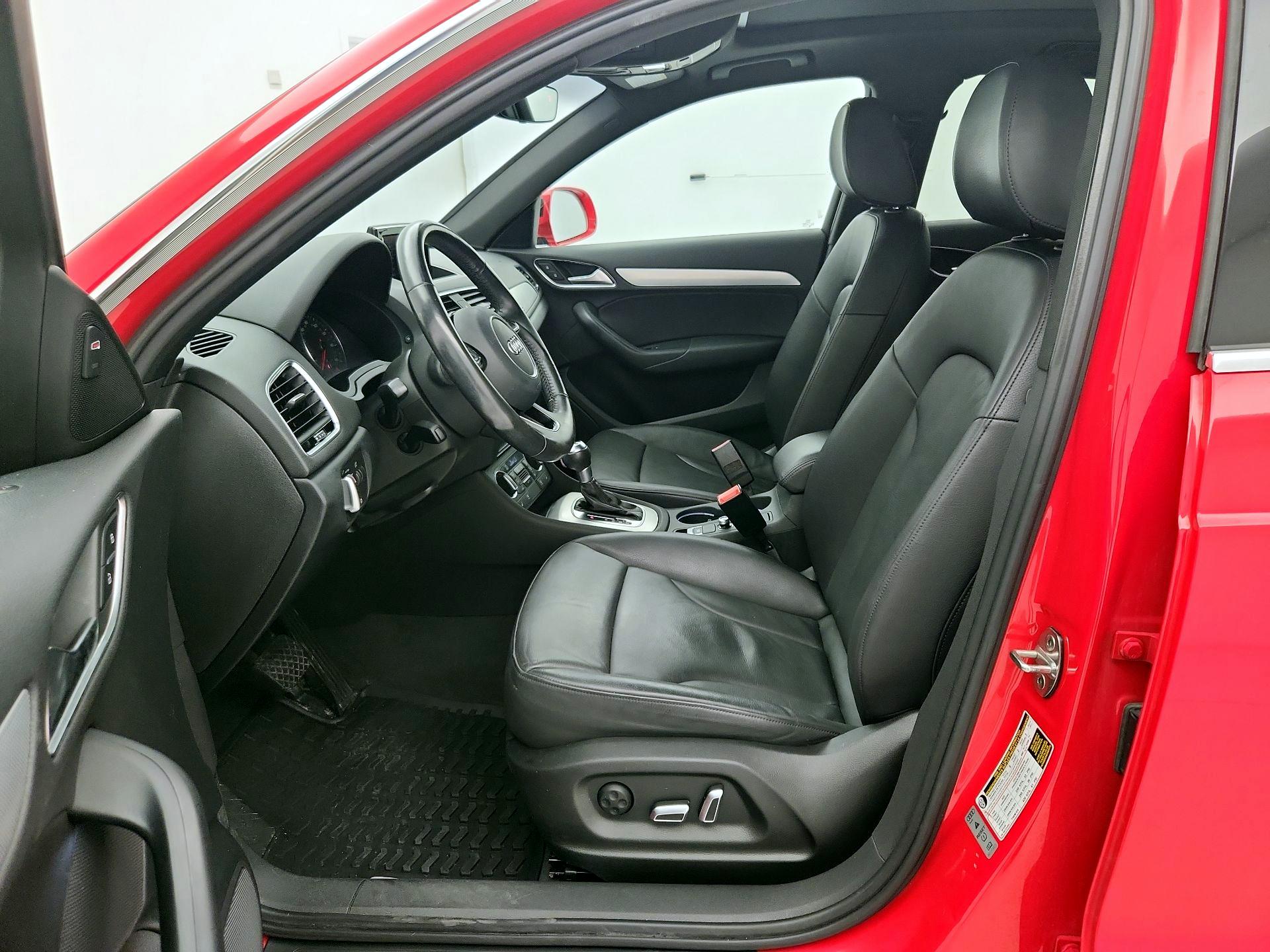 Thumbnail: 2017 Audi Q3 - 11