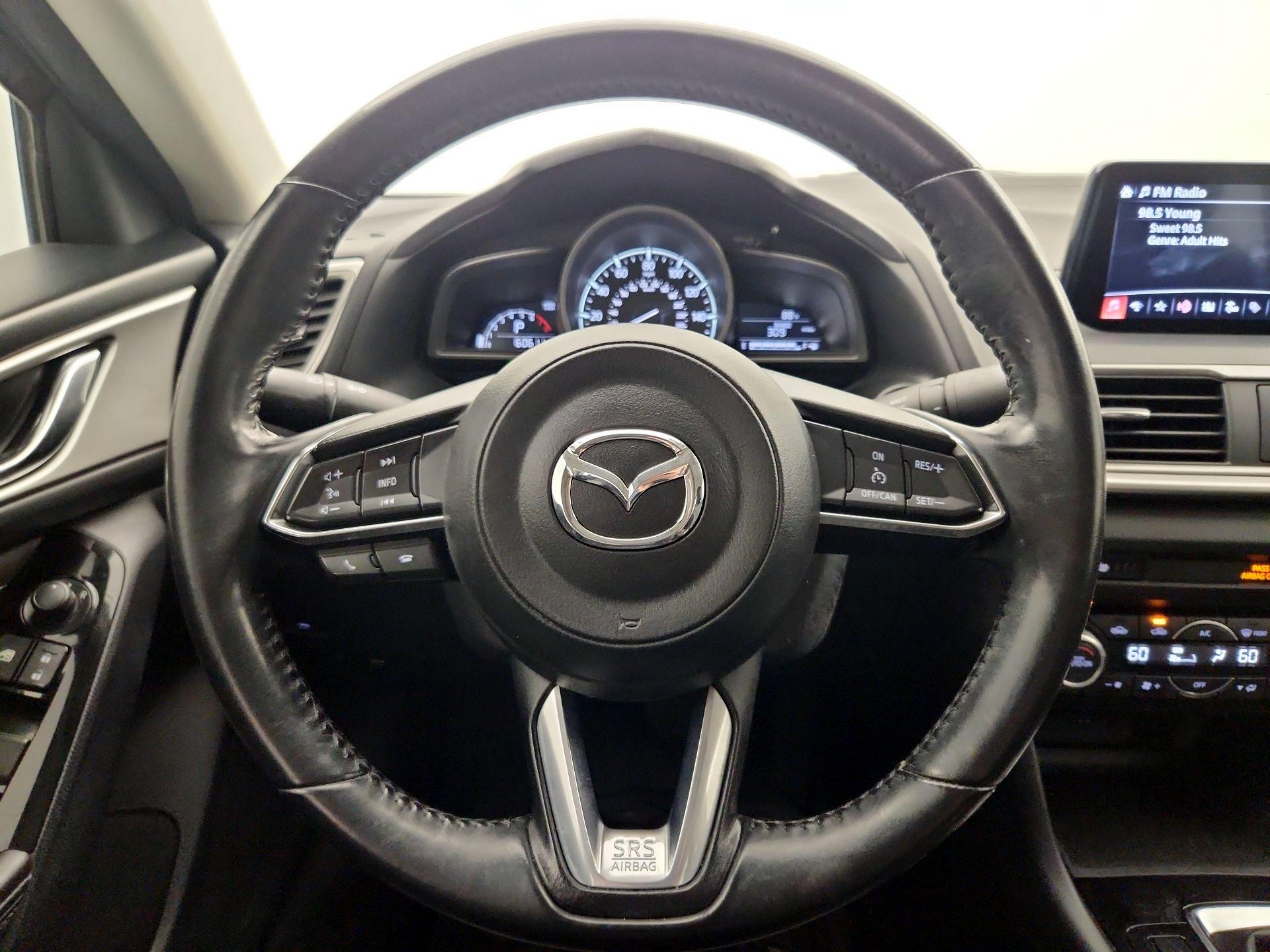 Thumbnail: 2018 Mazda Mazda3 - 10