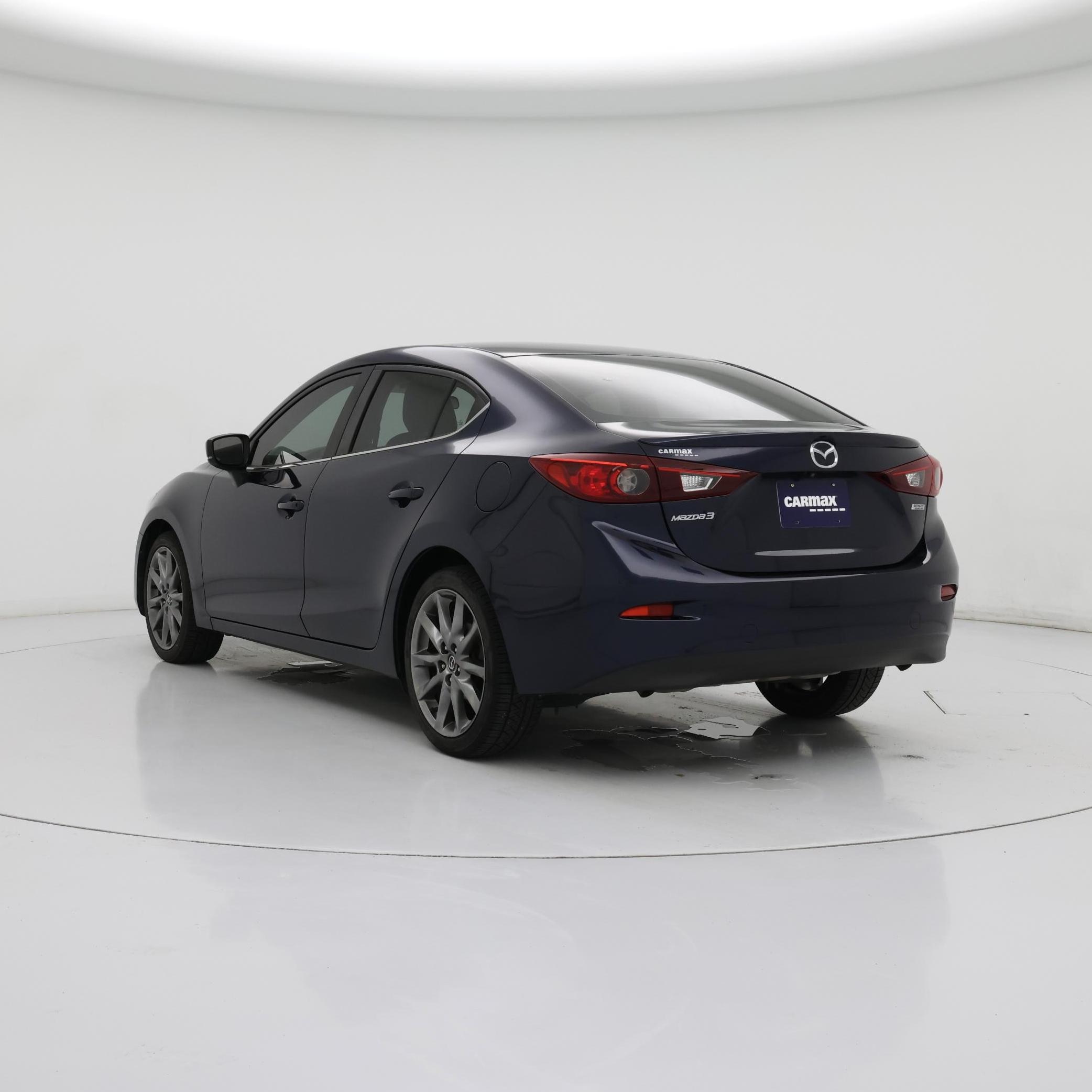 Thumbnail: 2018 Mazda Mazda3 - 2