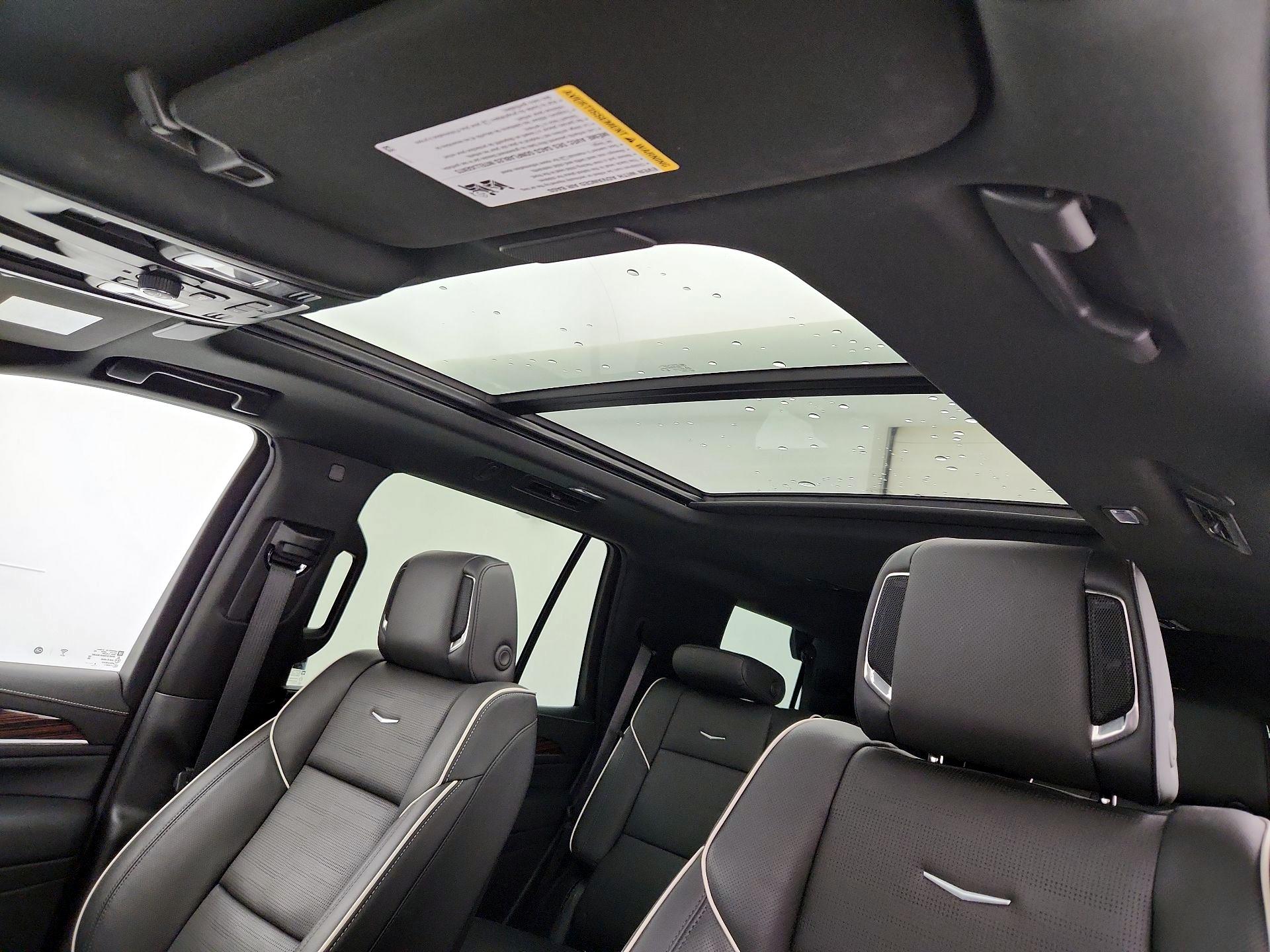 Thumbnail: 2024 Cadillac Escalade - 19